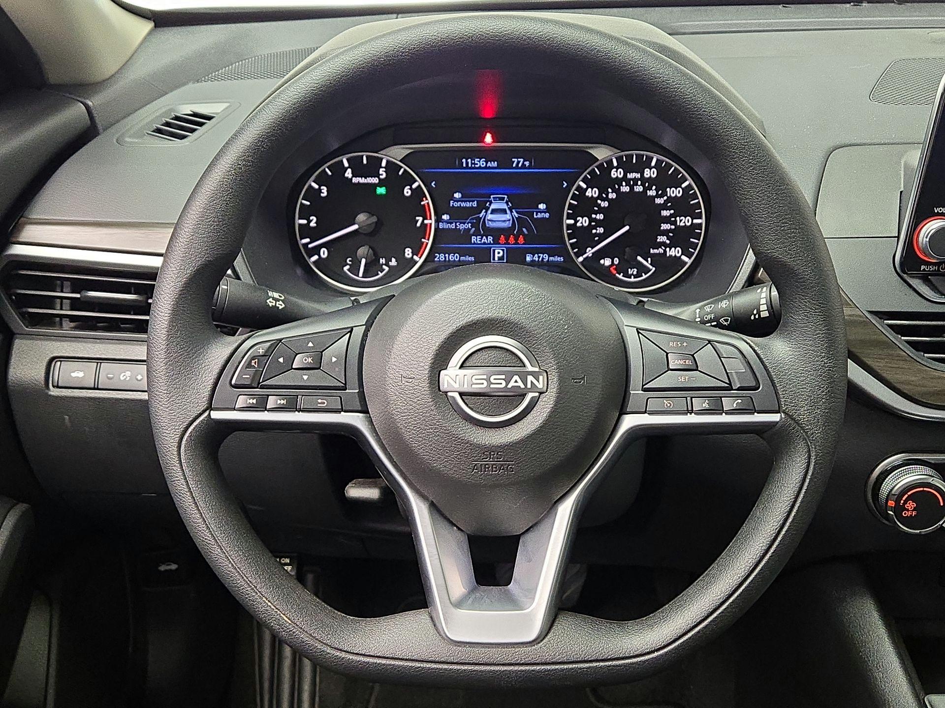 Thumbnail: 2025 Nissan Altima - 10