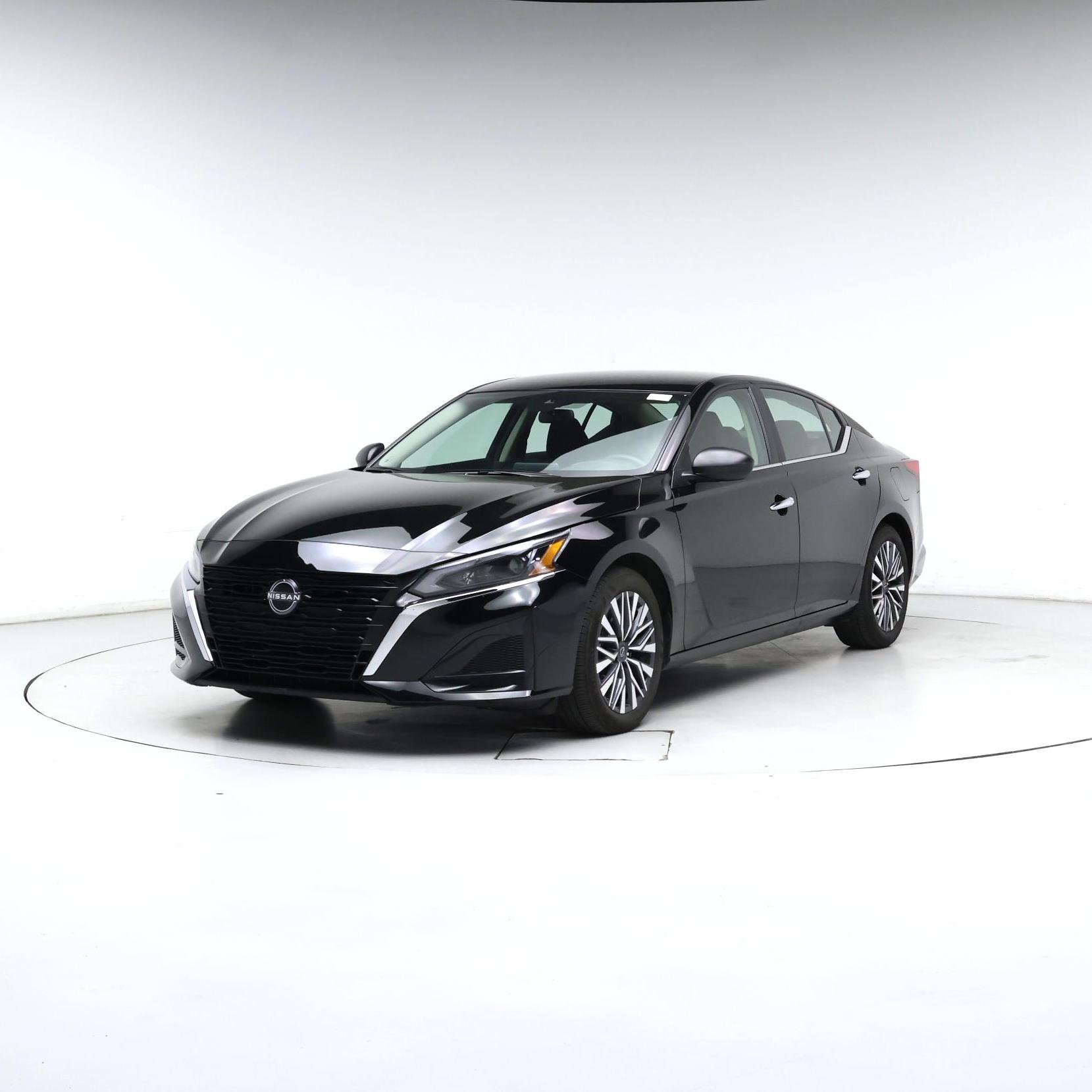 Thumbnail: 2025 Nissan Altima - 4