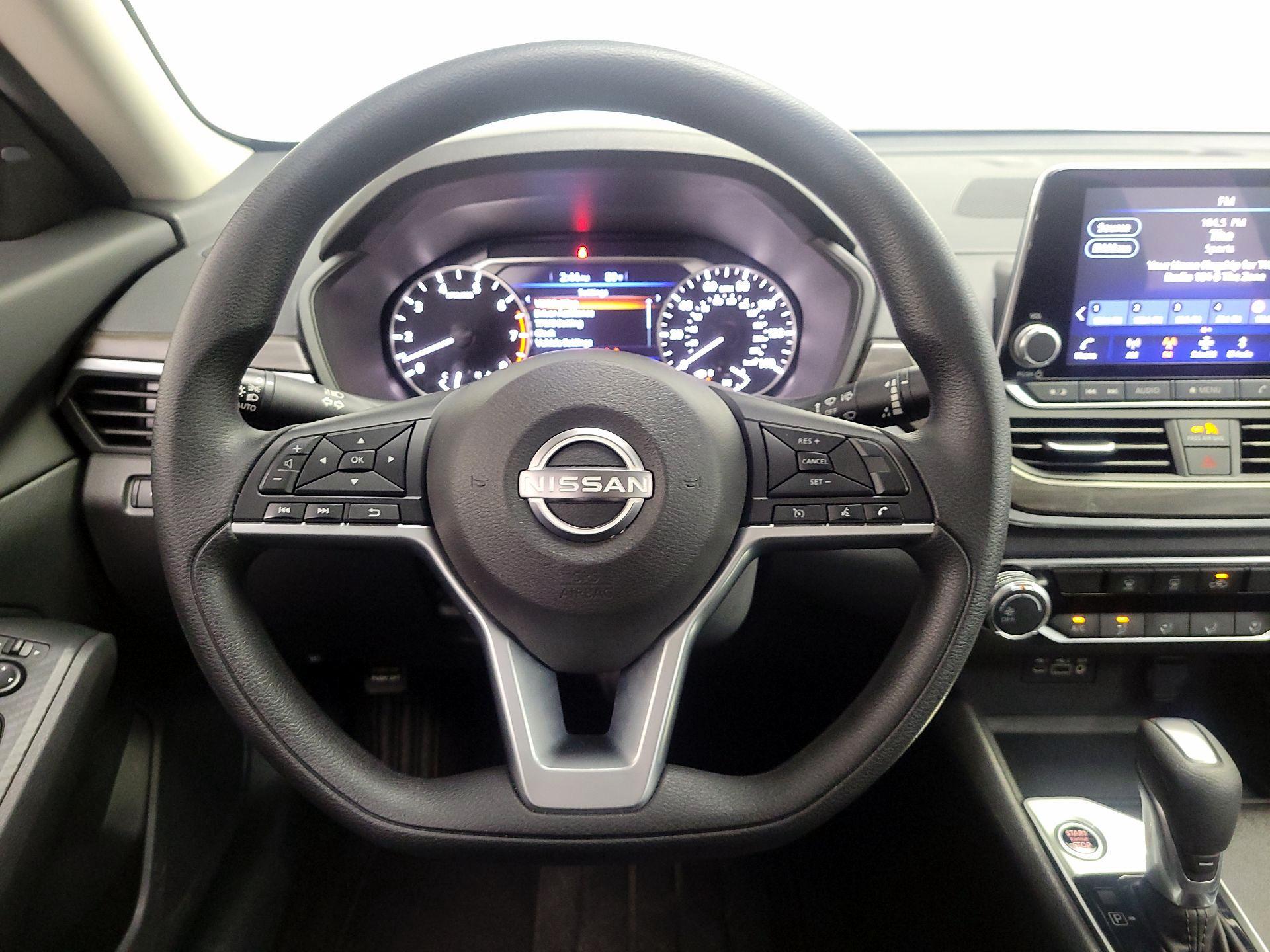 Thumbnail: 2025 Nissan Altima - 10