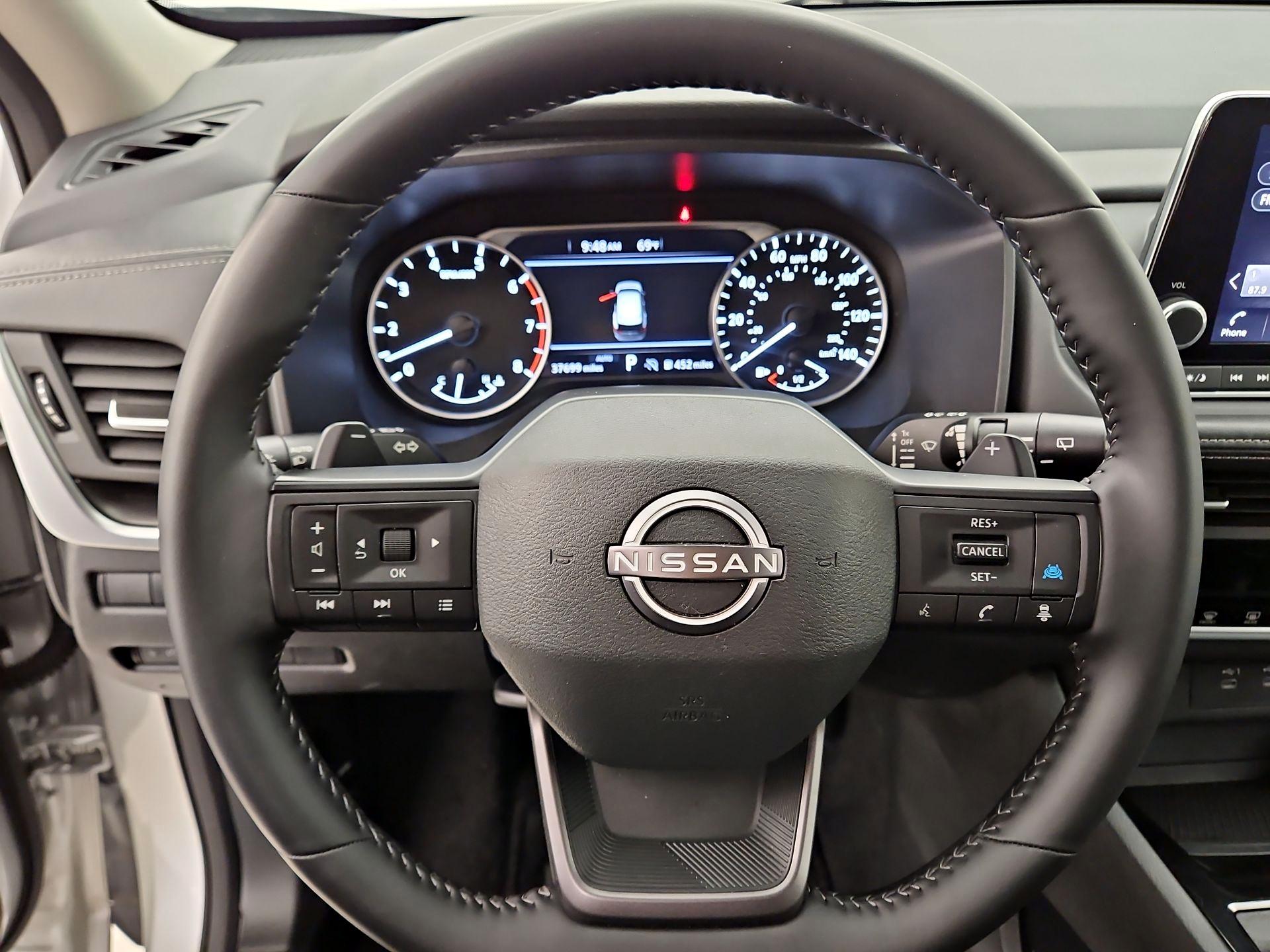 Thumbnail: 2025 Nissan Rogue - 10