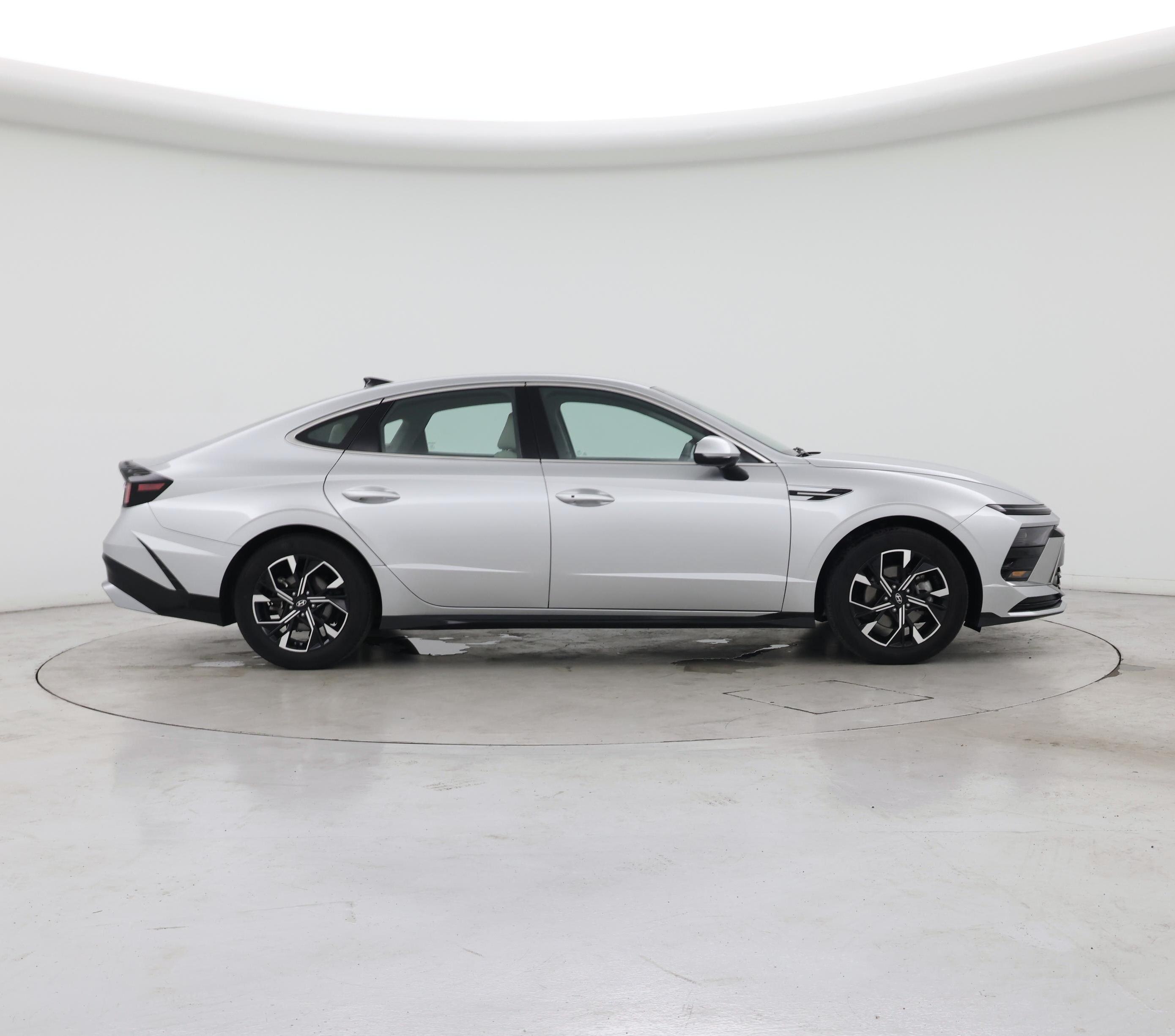 Thumbnail: 2025 Hyundai Sonata - 7