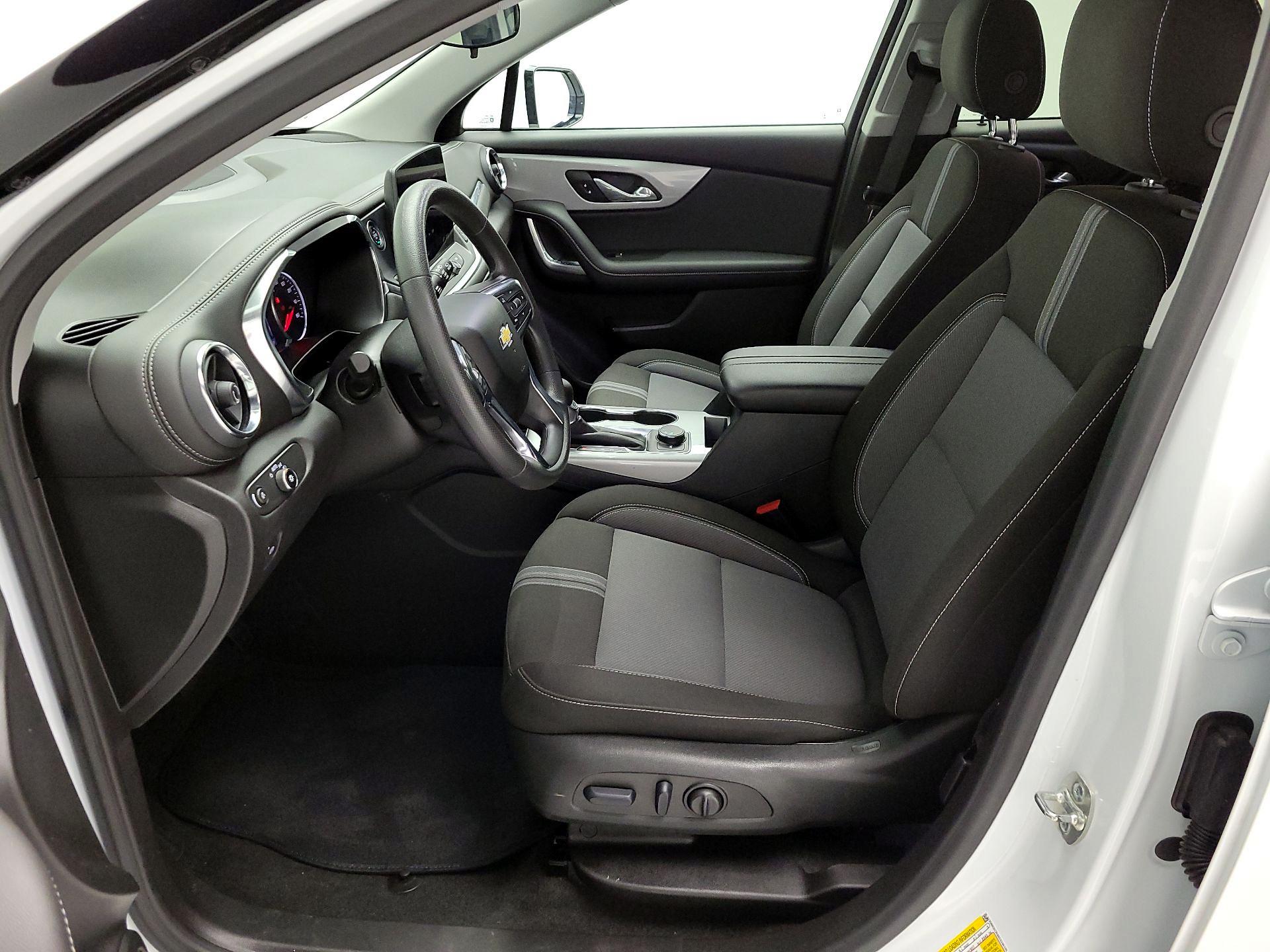 Thumbnail: 2025 Chevrolet Blazer - 11