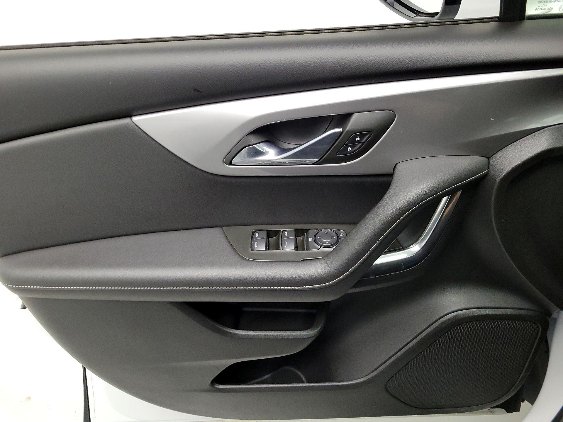 Thumbnail: 2025 Chevrolet Blazer - 12