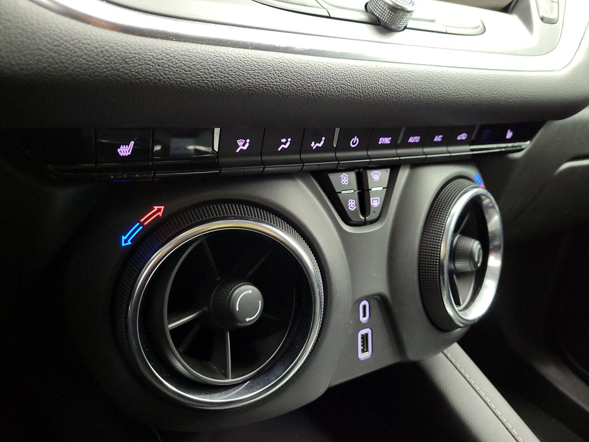 Thumbnail: 2025 Chevrolet Blazer - 16