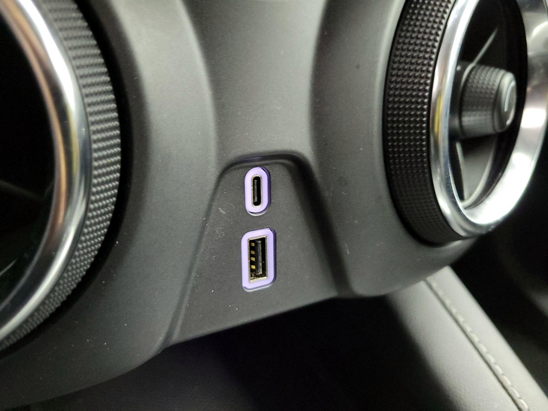 Thumbnail: 2025 Chevrolet Blazer - 18