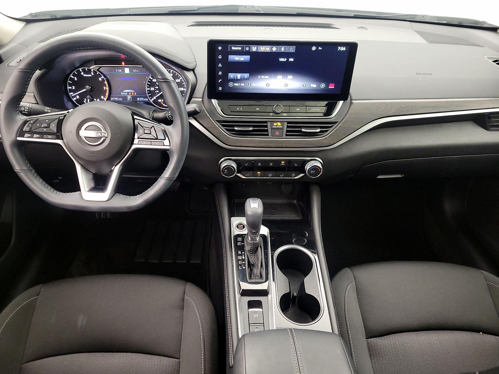 Thumbnail: 2023 Nissan Altima - 9