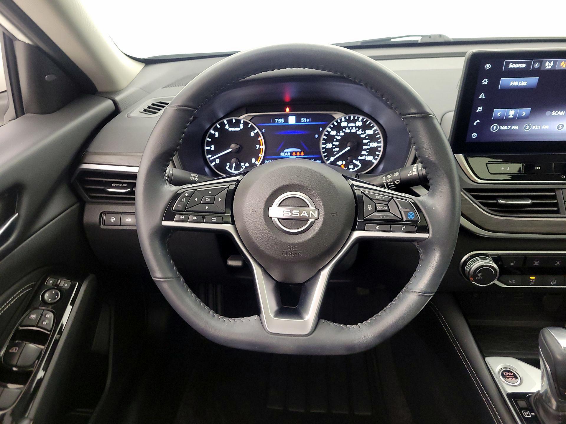 Thumbnail: 2023 Nissan Altima - 10