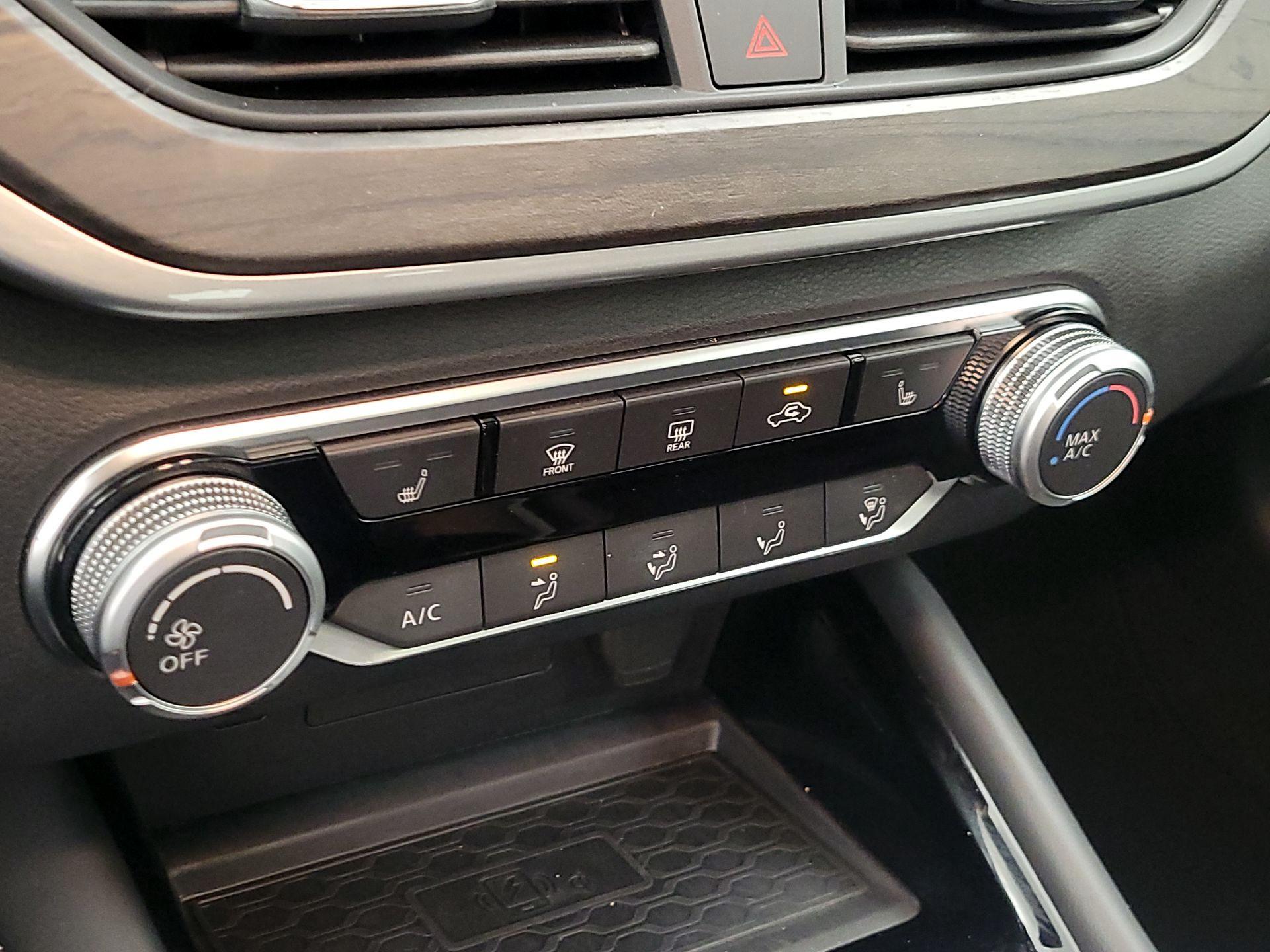 Thumbnail: 2023 Nissan Altima - 16