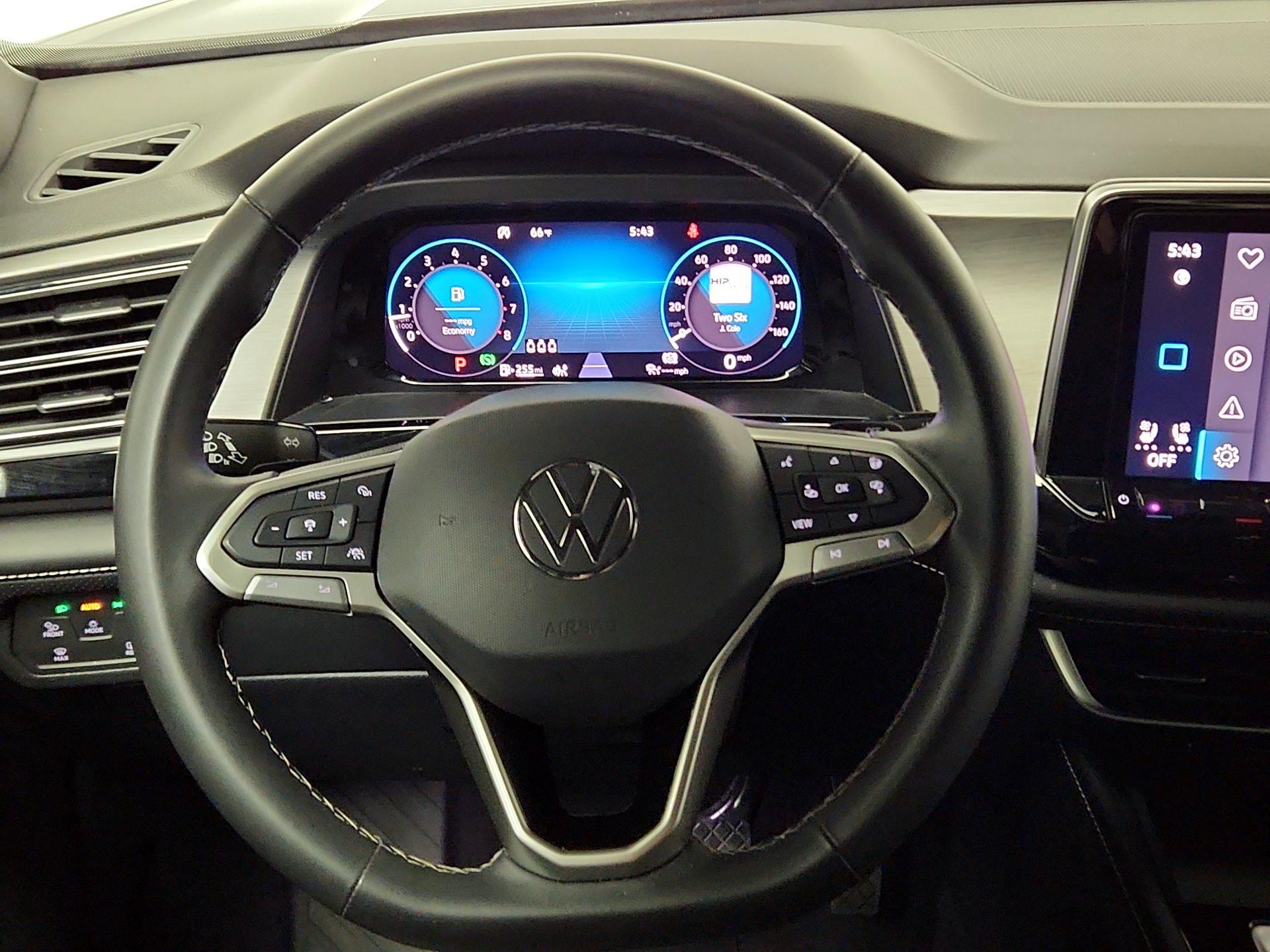 Thumbnail: 2024 Volkswagen Atlas - 10