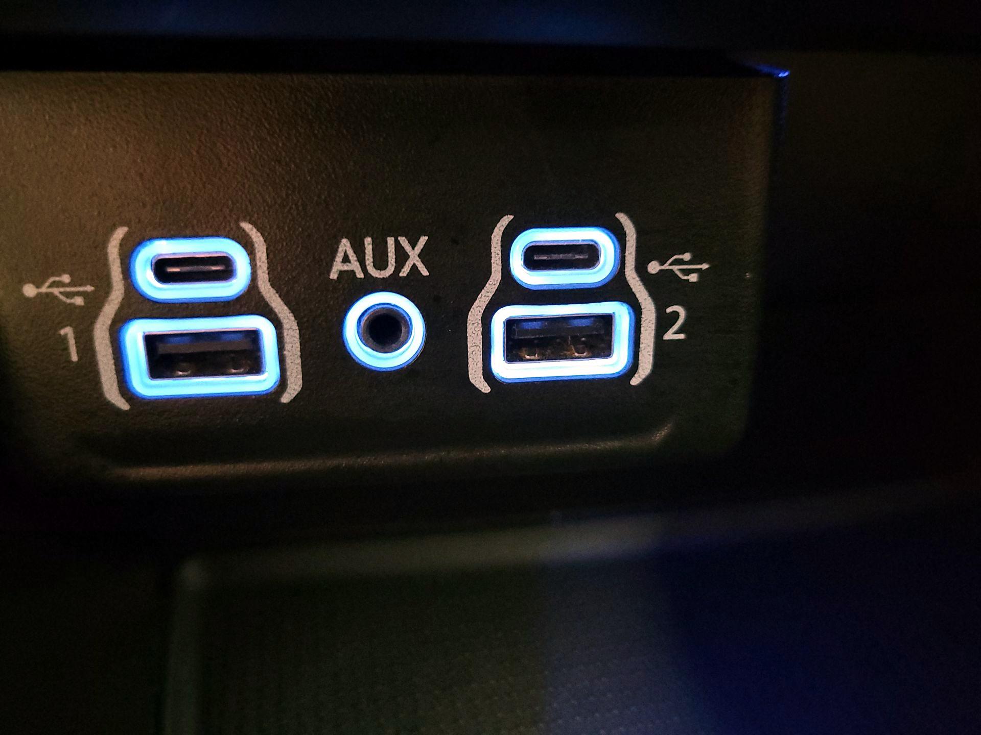 Thumbnail: 2022 Dodge Durango - 18