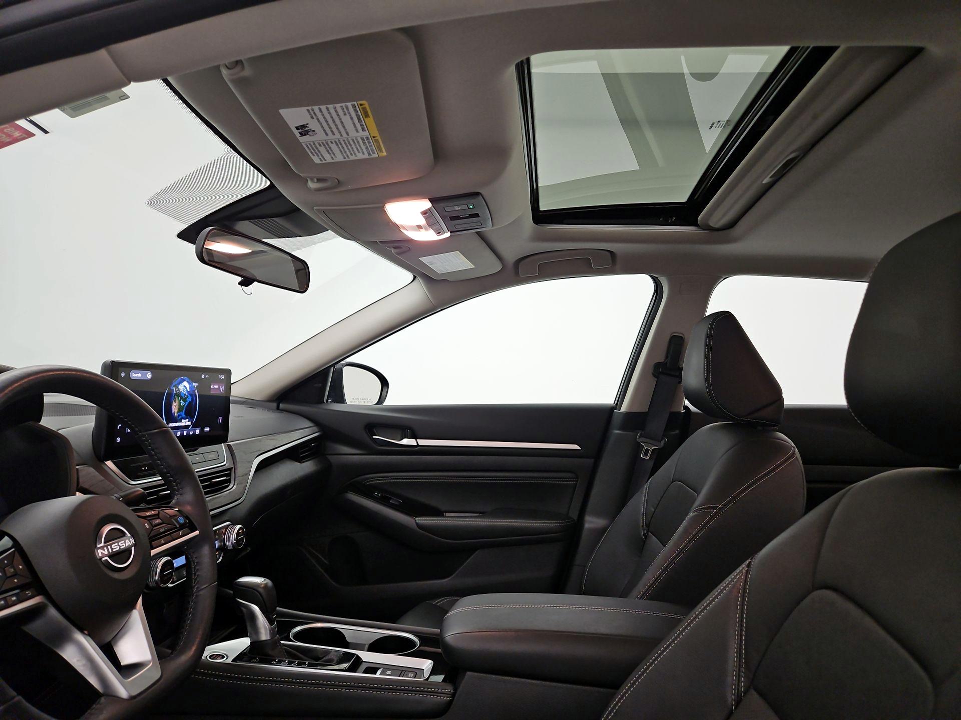 Thumbnail: 2023 Nissan Altima - 20