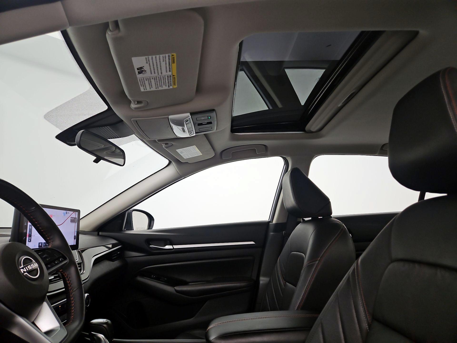 Thumbnail: 2024 Nissan Altima - 20