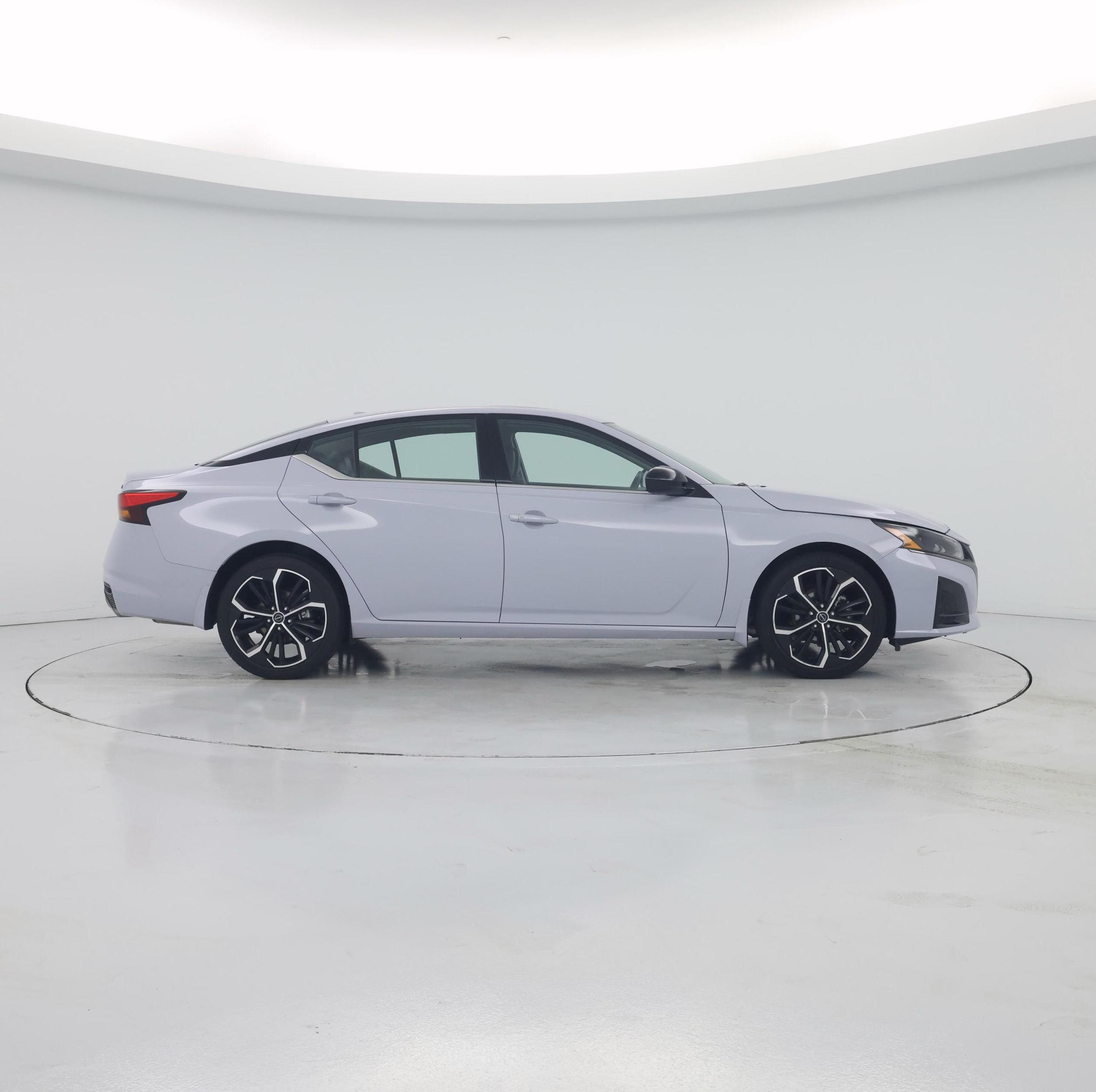 Thumbnail: 2024 Nissan Altima - 7