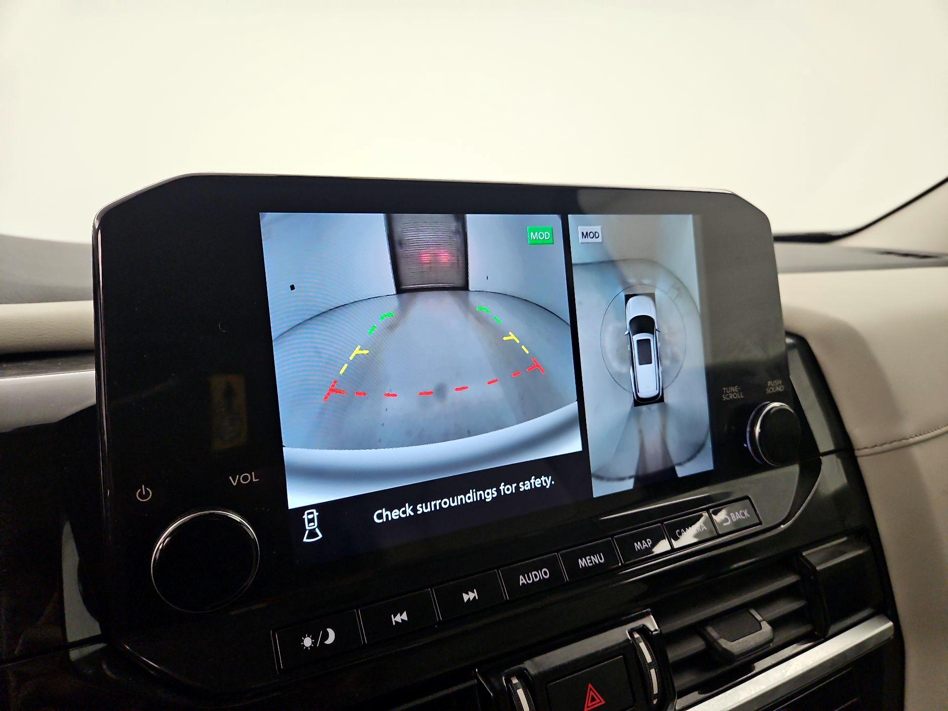 Thumbnail: 2023 Nissan Pathfinder - 15