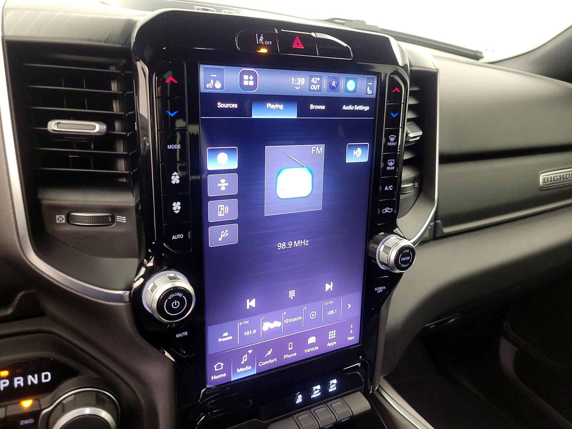 Thumbnail: 2025 RAM 1500 - 15