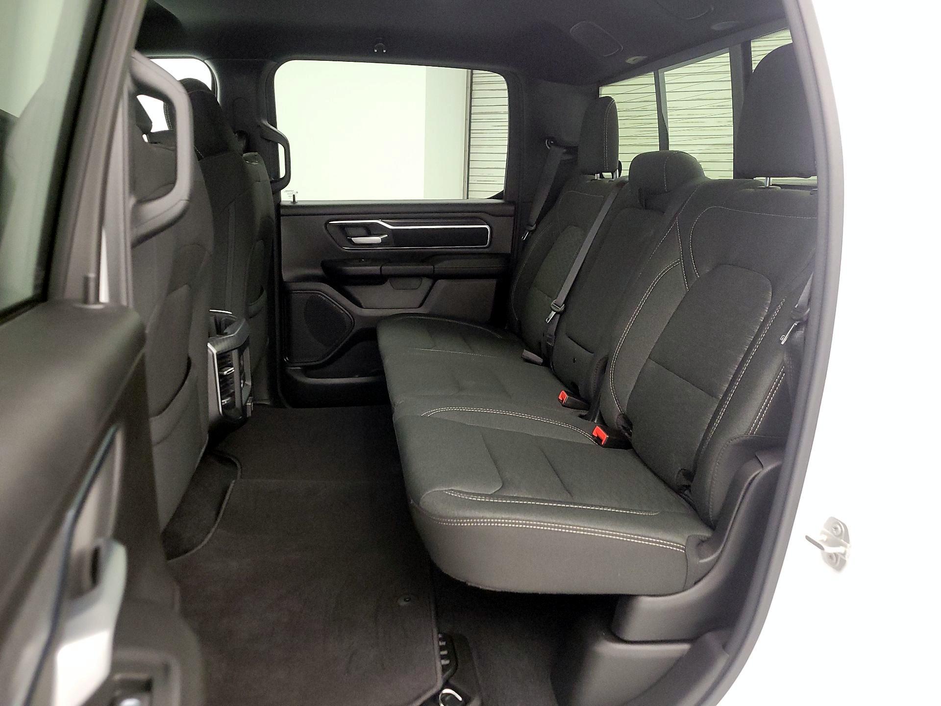 Thumbnail: 2025 RAM 1500 - 19