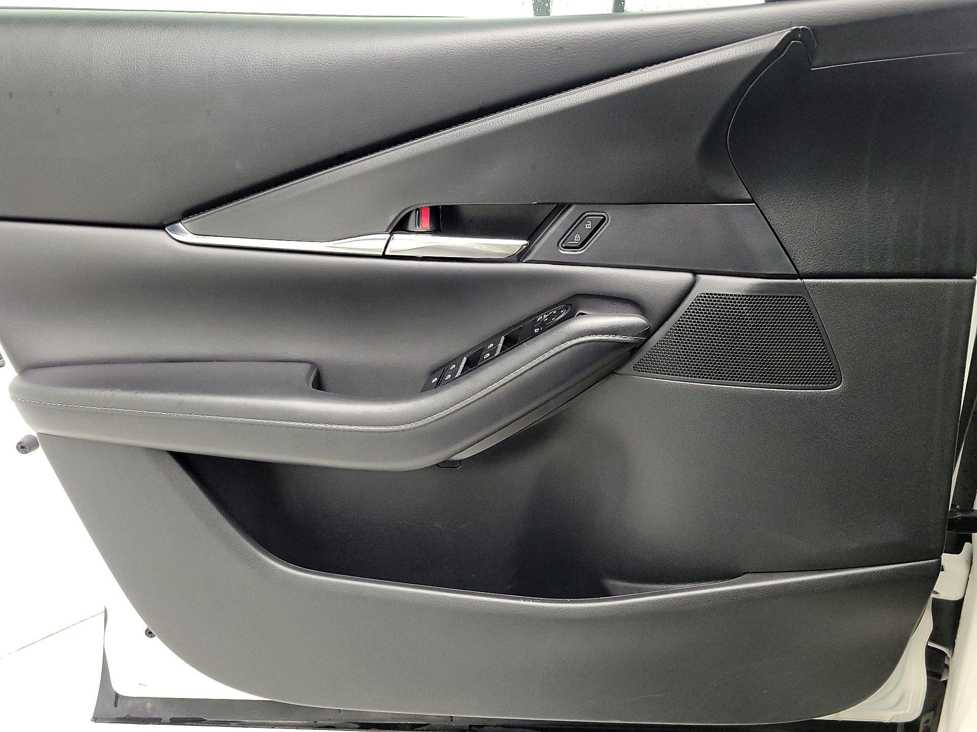 Thumbnail: 2025 Mazda CX-30 - 12