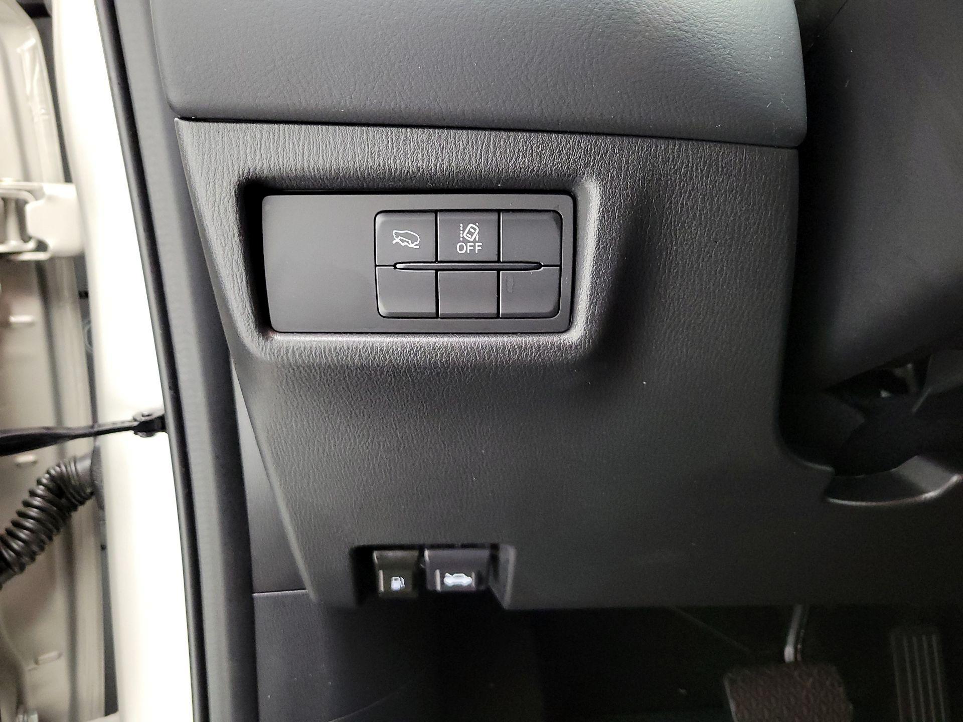 Thumbnail: 2025 Mazda CX-5 - 13