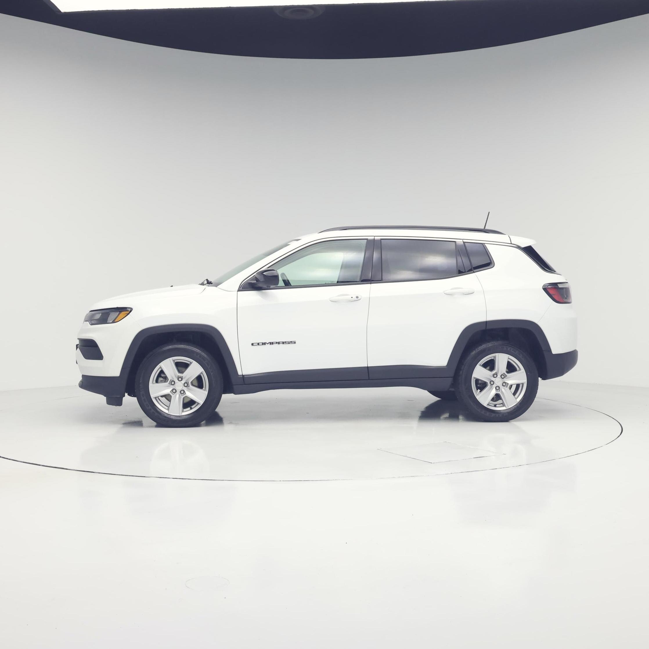Thumbnail: 2022 Jeep Compass - 3