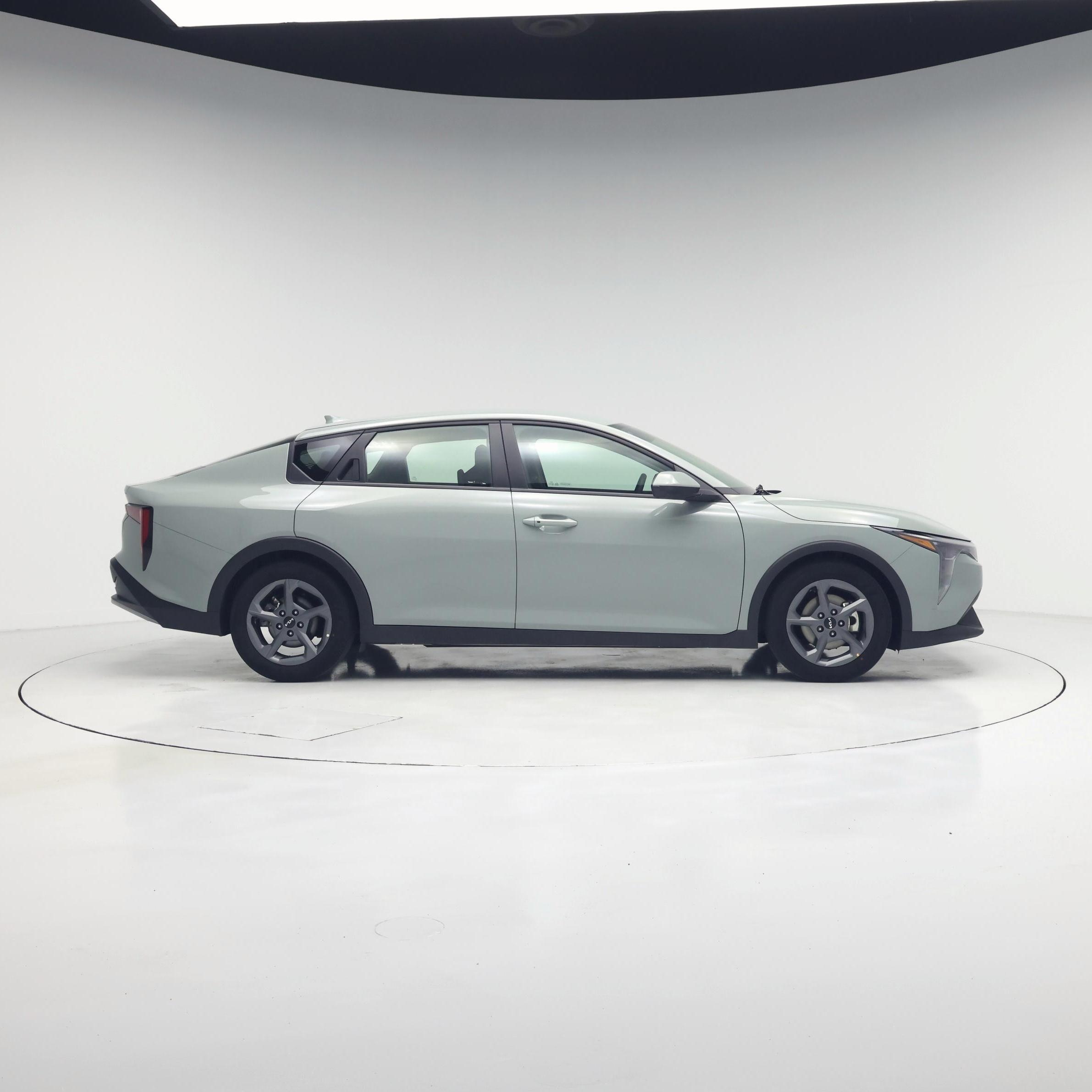 Thumbnail: 2025 Kia K4 - 7