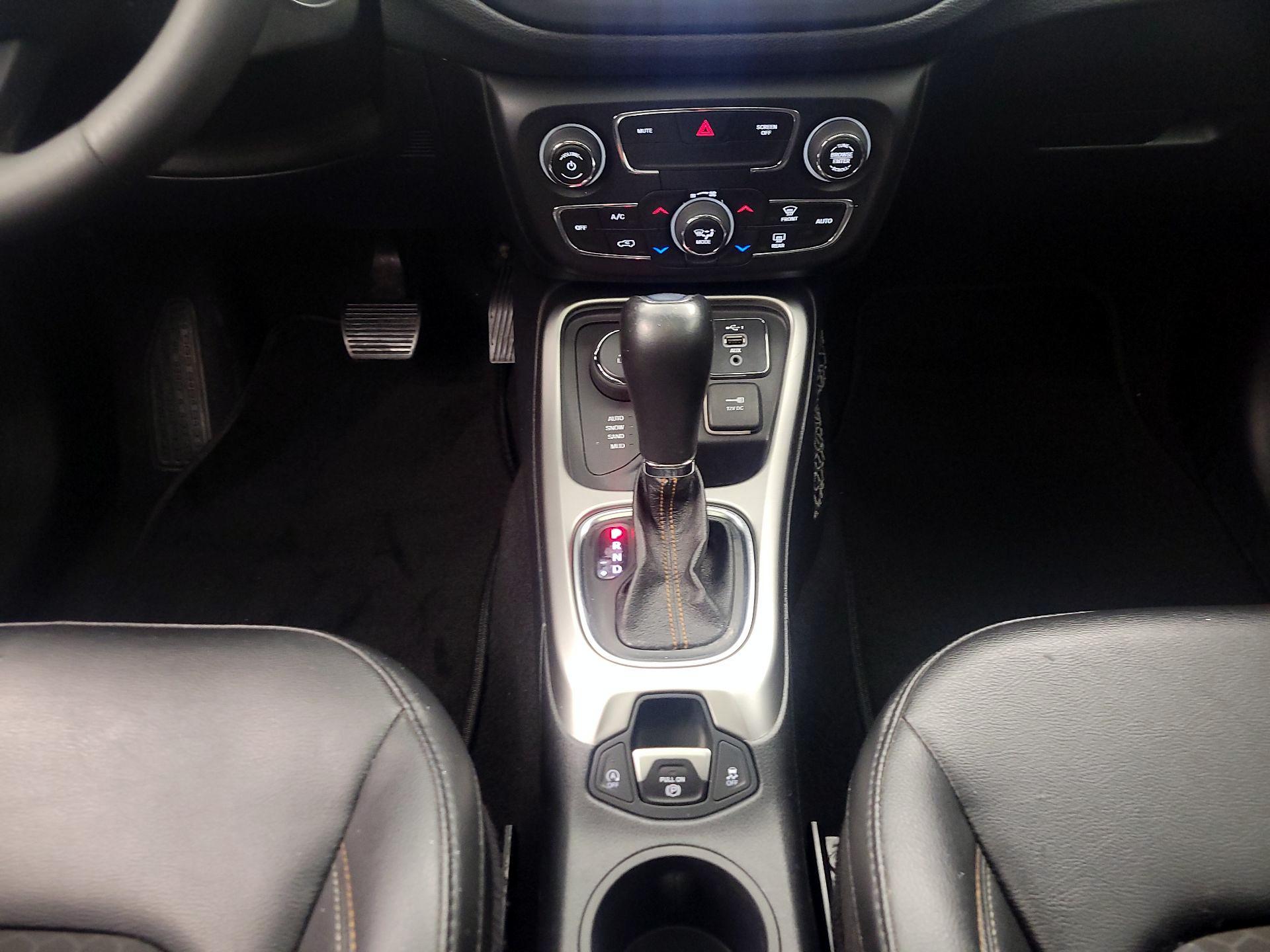 Thumbnail: 2021 Jeep Compass - 18
