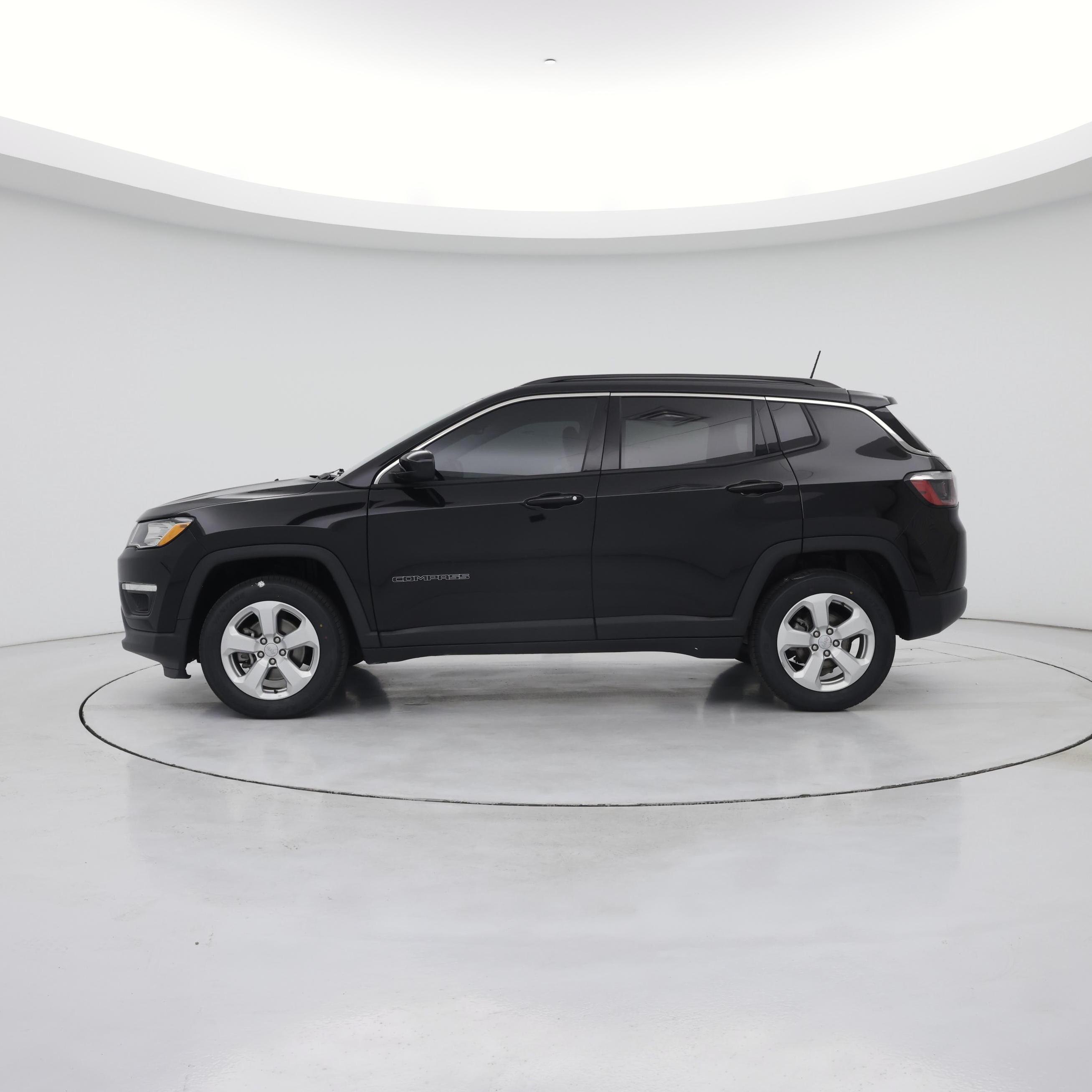Thumbnail: 2021 Jeep Compass - 3