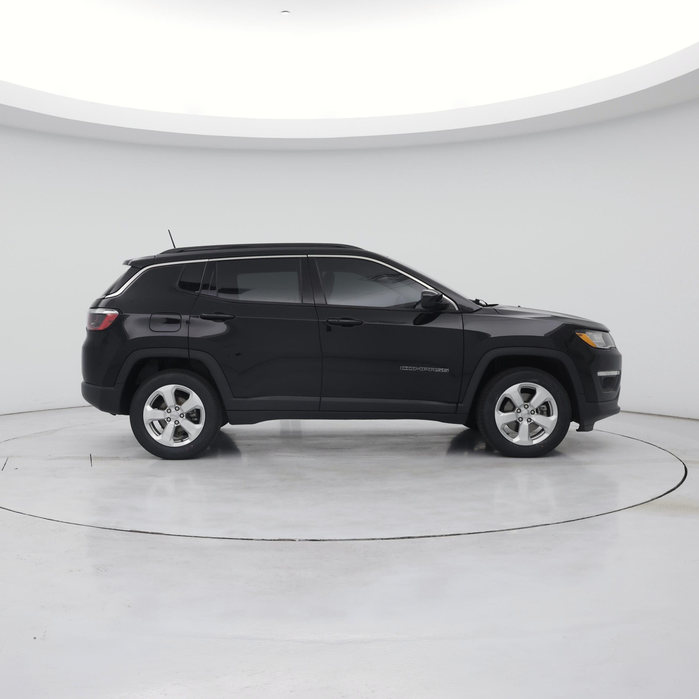 Thumbnail: 2021 Jeep Compass - 7