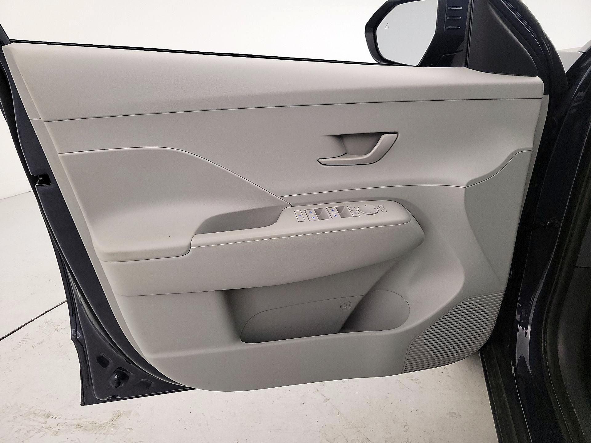 Thumbnail: 2025 Hyundai Kona - 12