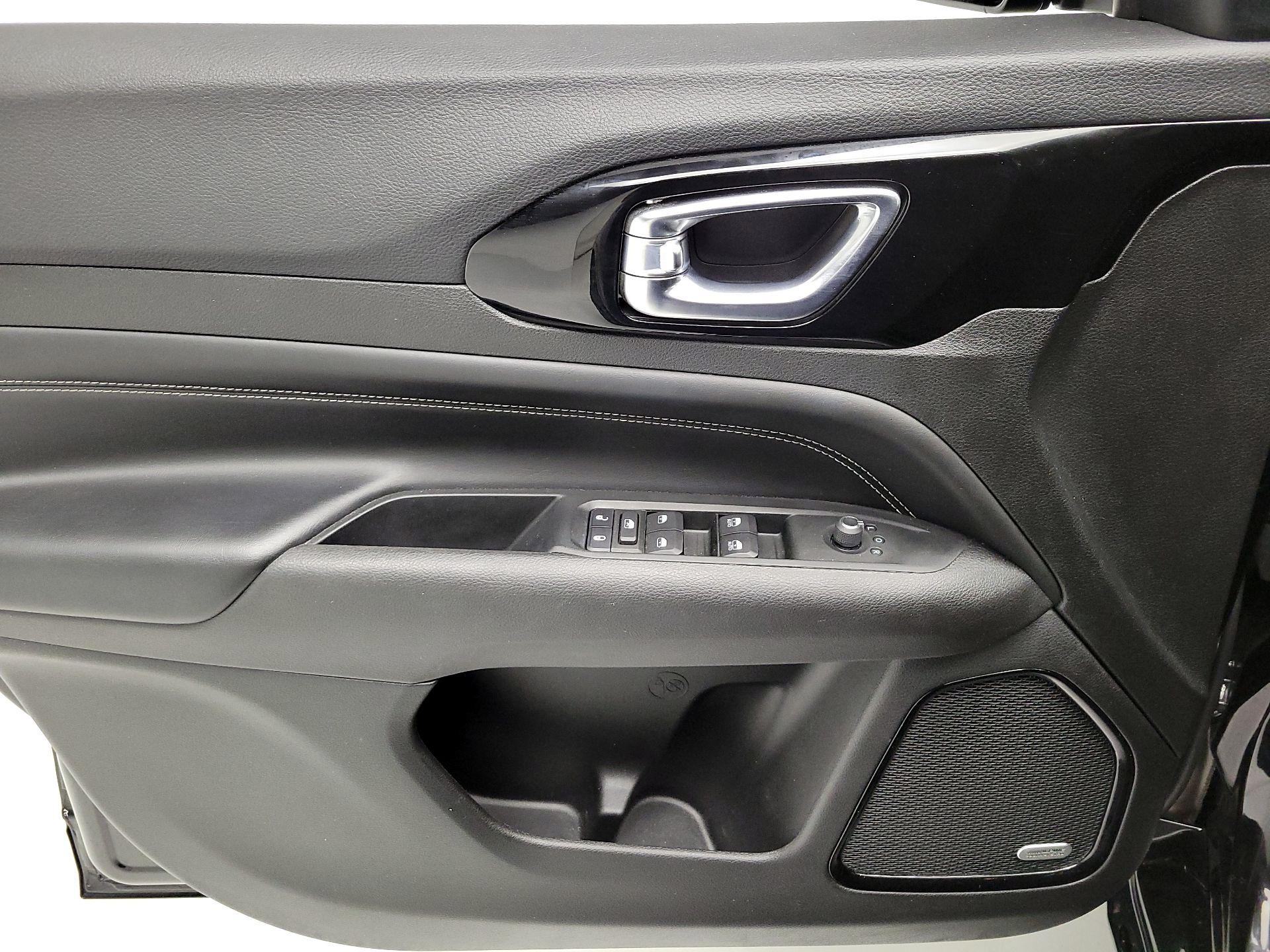 Thumbnail: 2022 Jeep Compass - 12