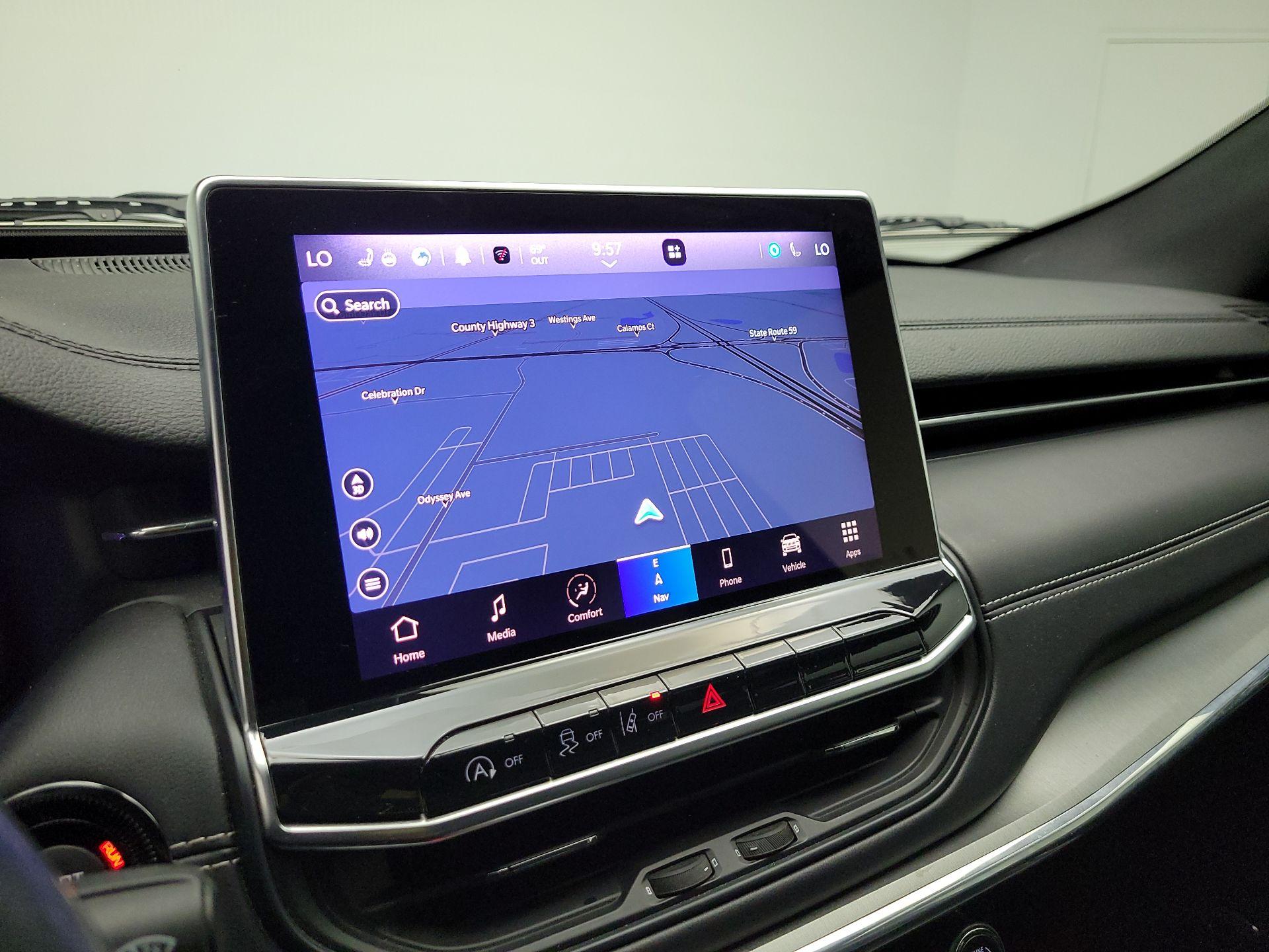 Thumbnail: 2022 Jeep Compass - 13