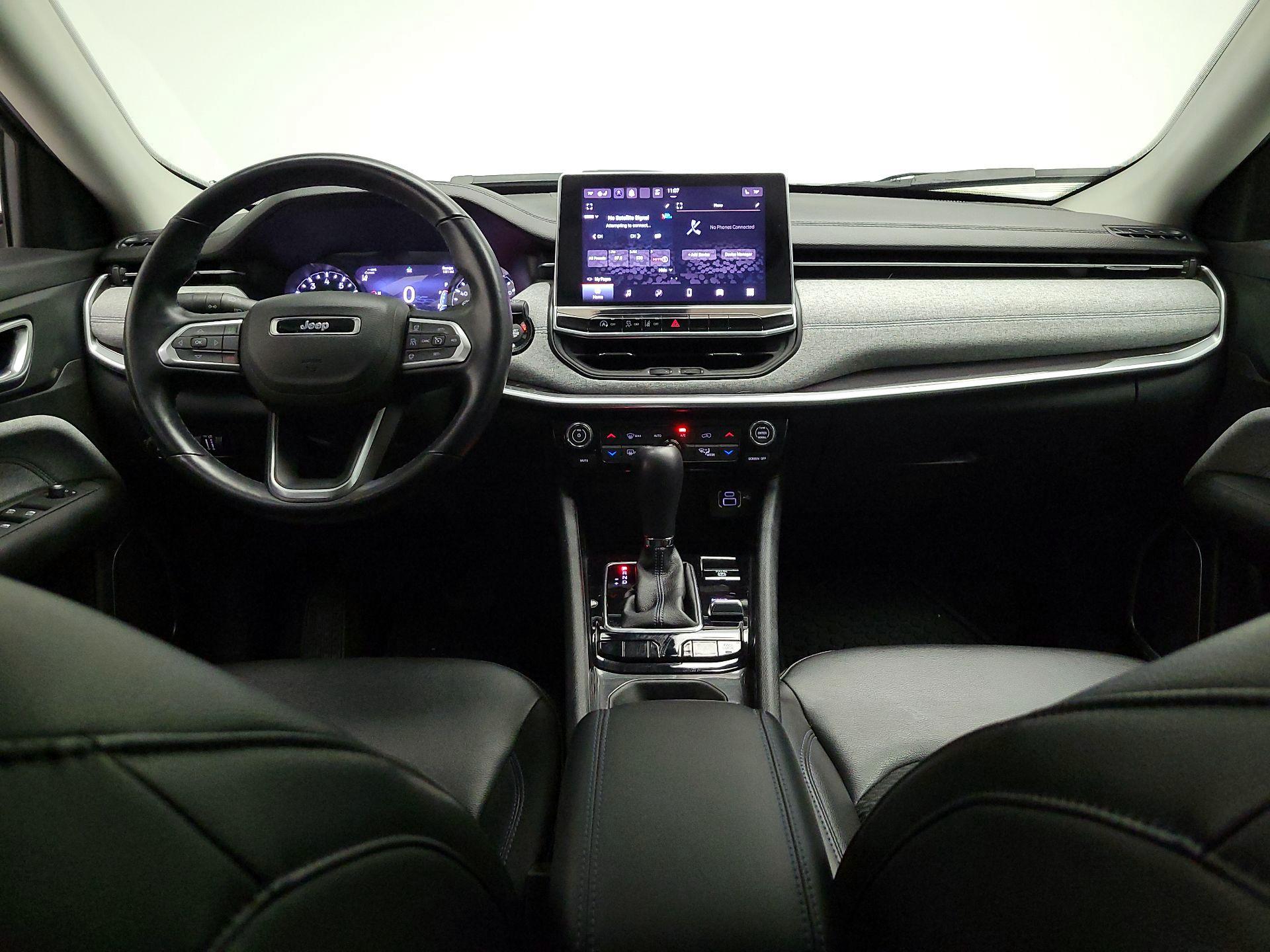 Thumbnail: 2022 Jeep Compass - 9