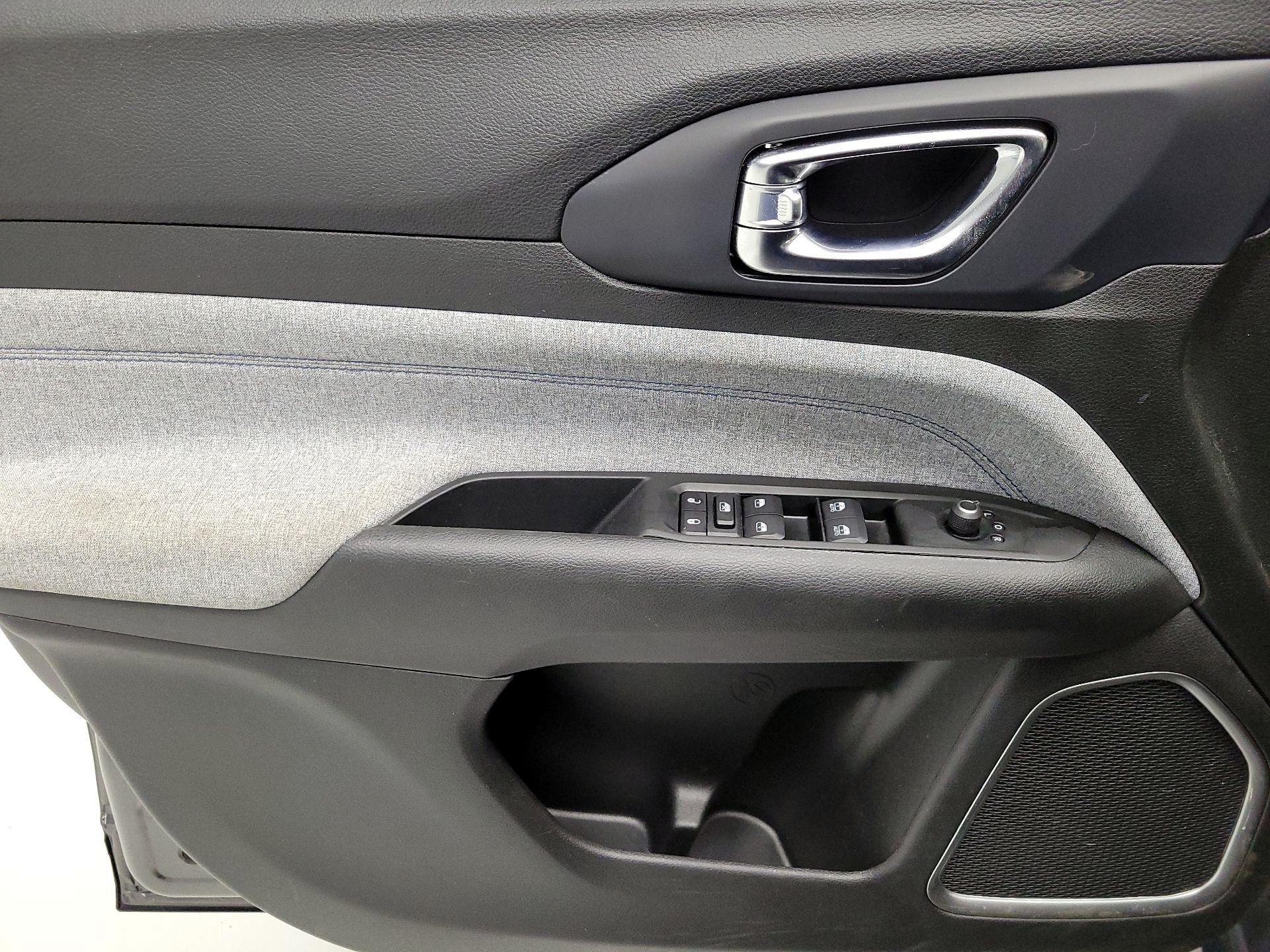 Thumbnail: 2022 Jeep Compass - 12