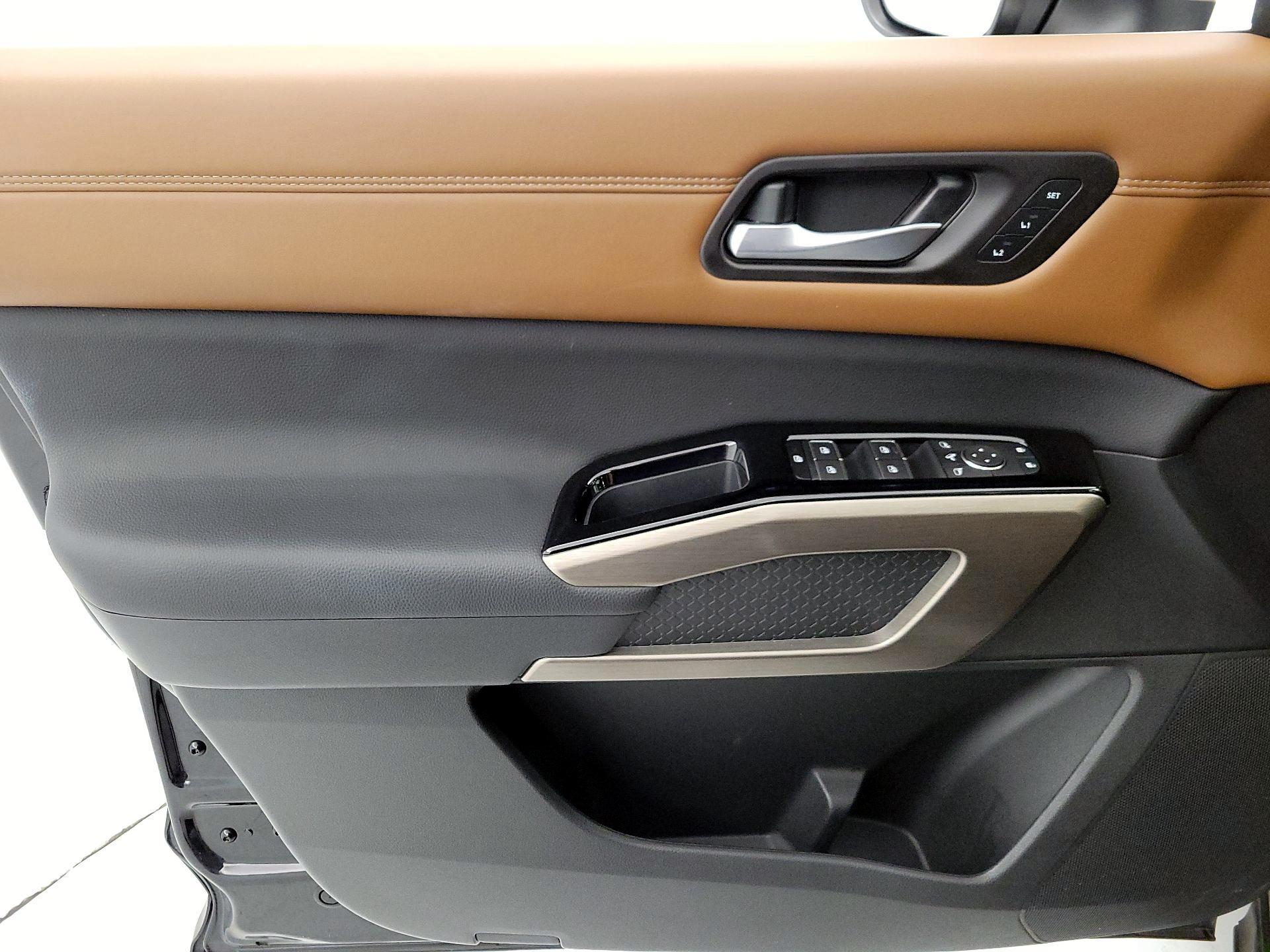 Thumbnail: 2024 Nissan Pathfinder - 12