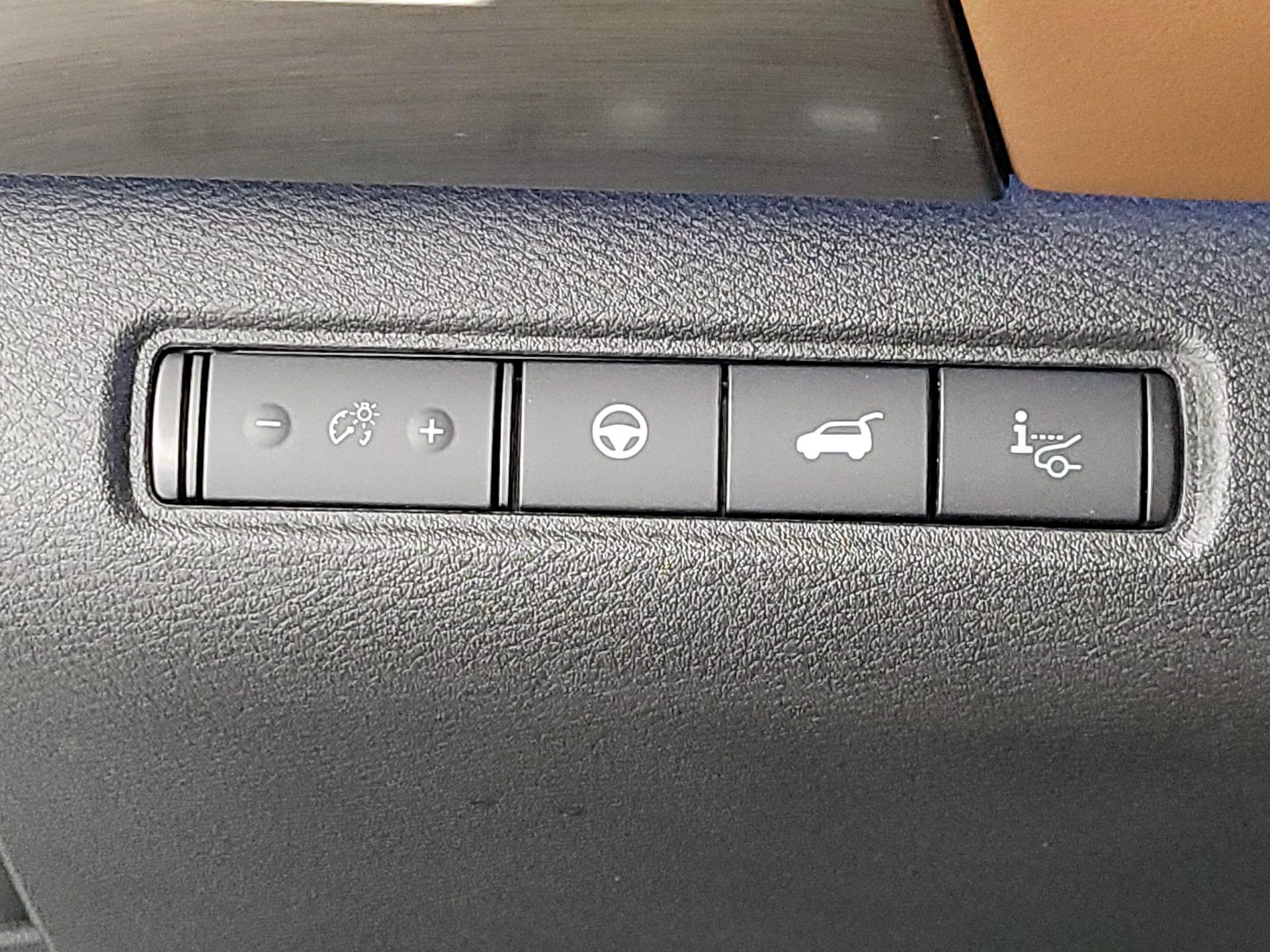 Thumbnail: 2024 Nissan Pathfinder - 13