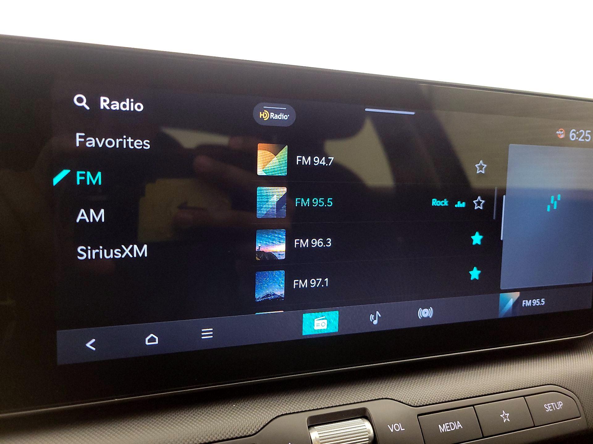 Thumbnail: 2025 Kia K4 - 15