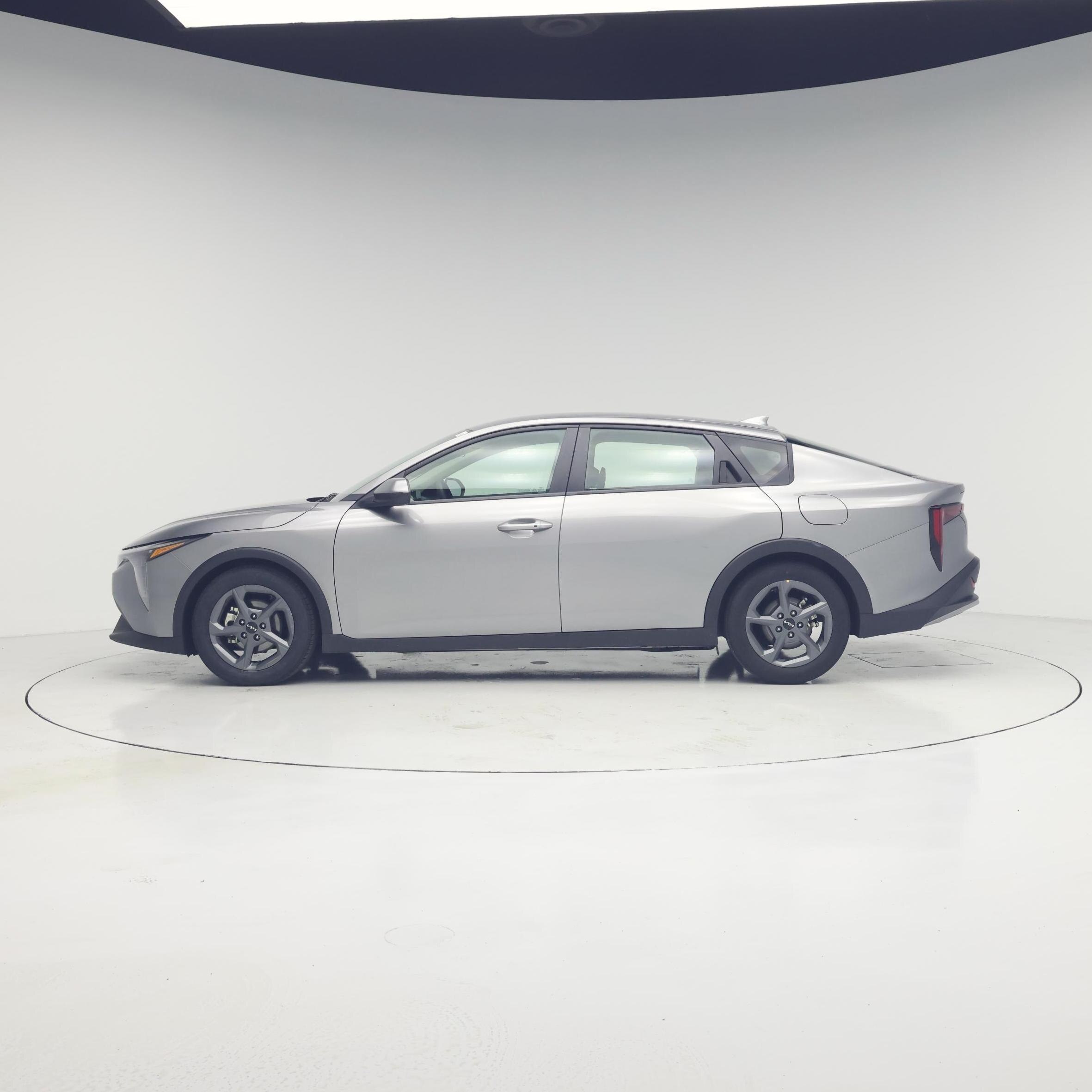 Thumbnail: 2025 Kia K4 - 3