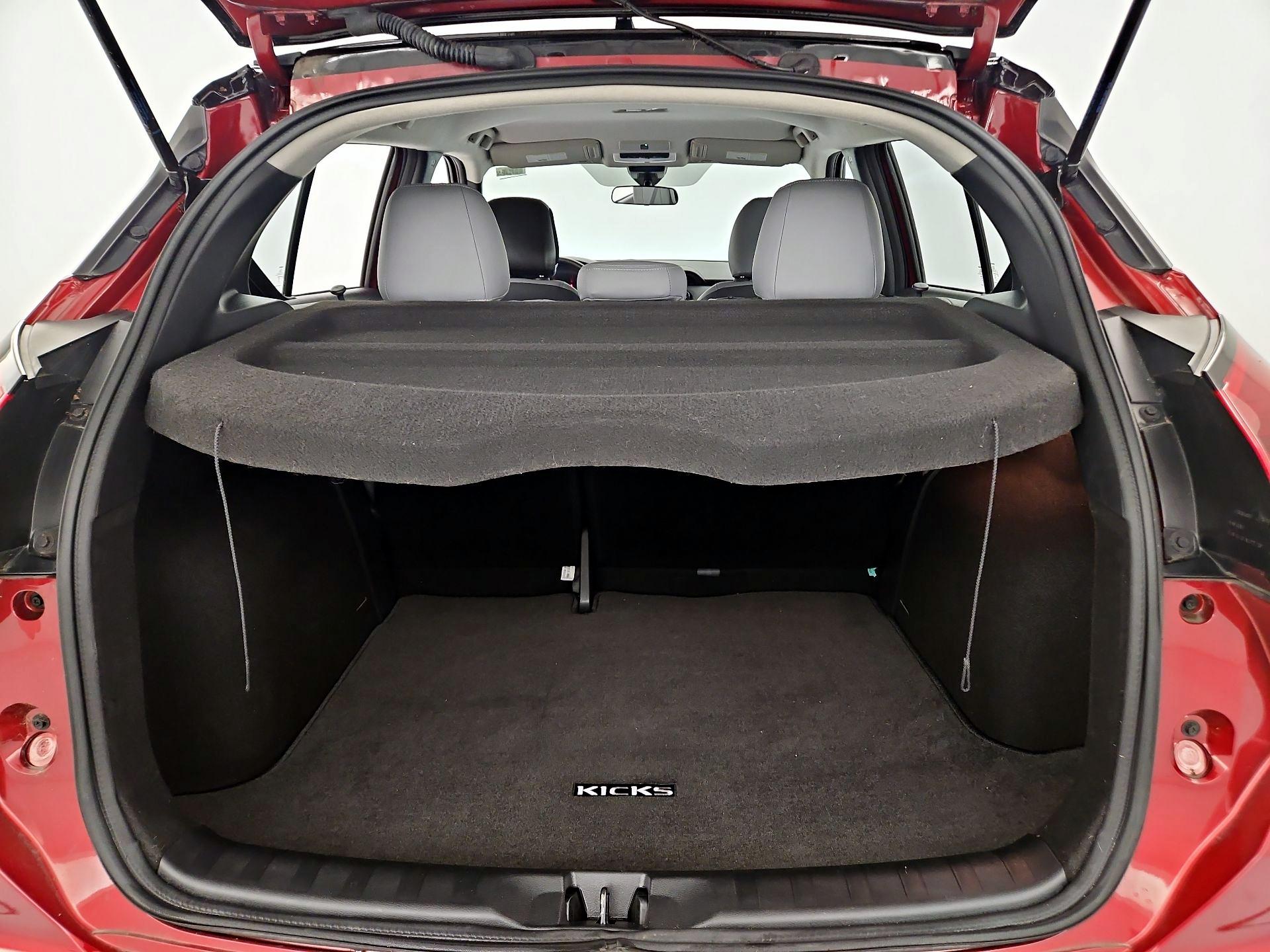 Thumbnail: 2023 Nissan Kicks - 20