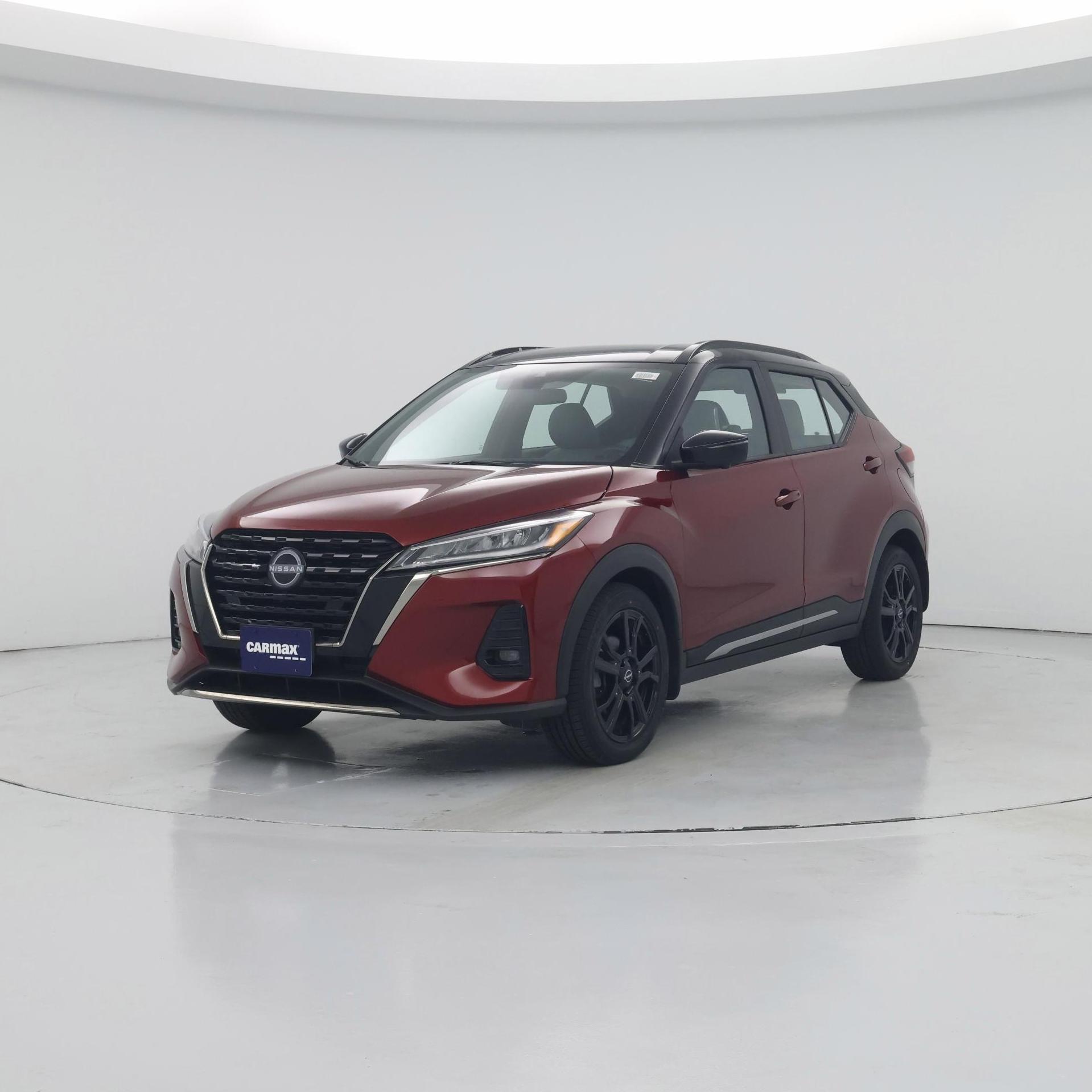 Thumbnail: 2023 Nissan Kicks - 4