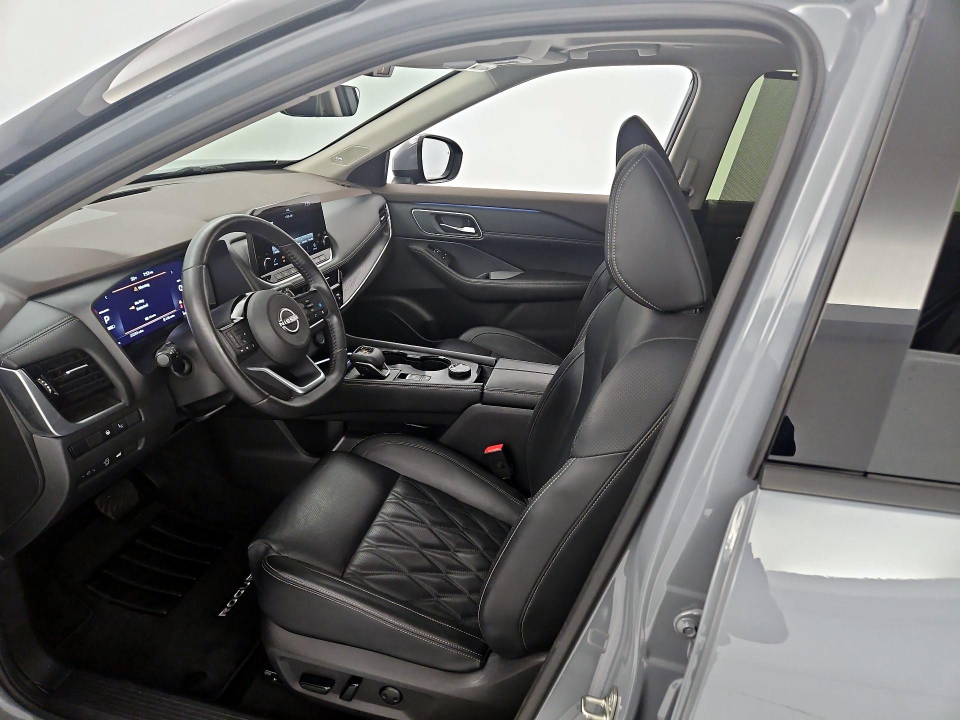 Thumbnail: 2023 Nissan Rogue - 11