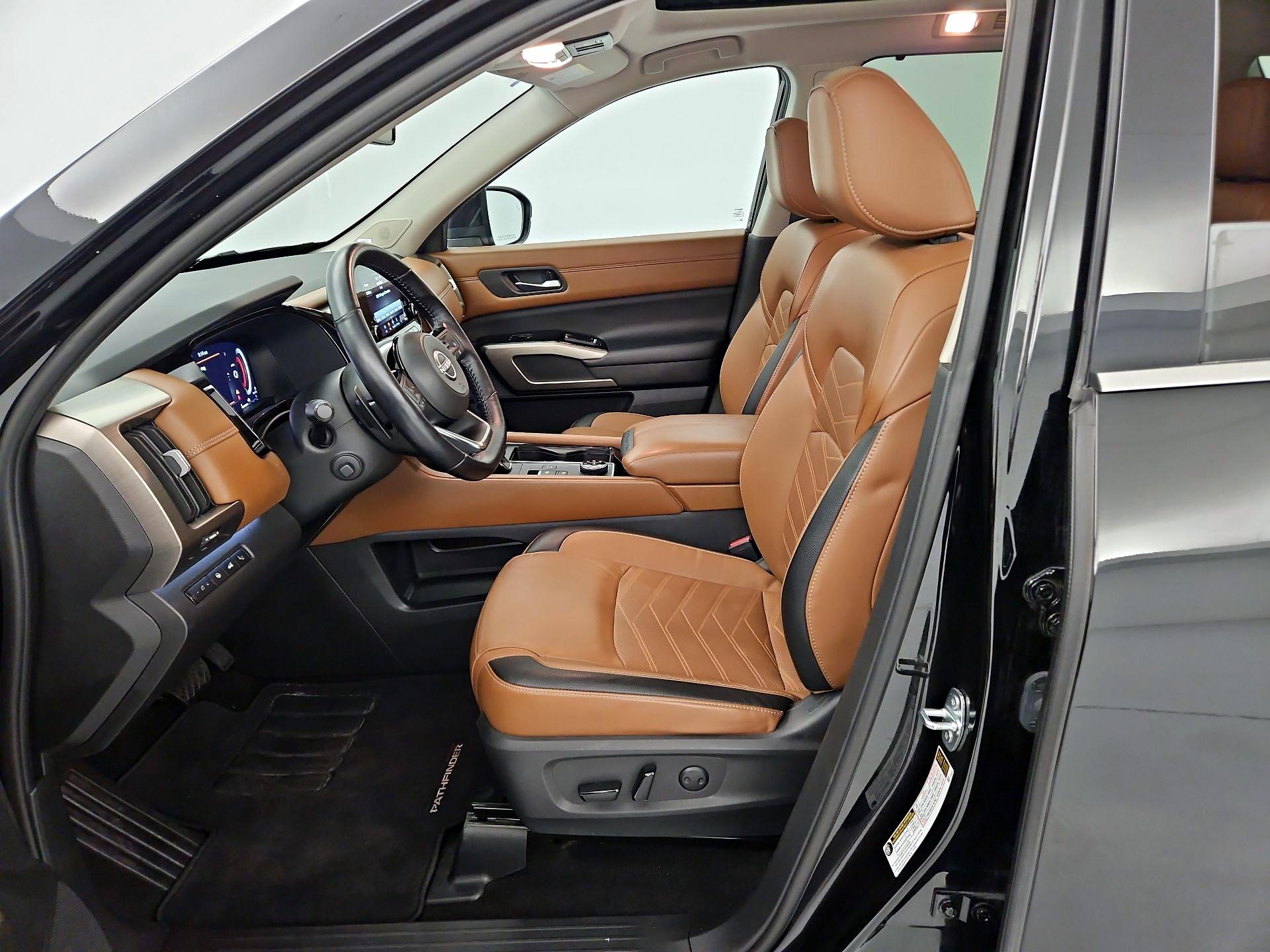 Thumbnail: 2023 Nissan Pathfinder - 11