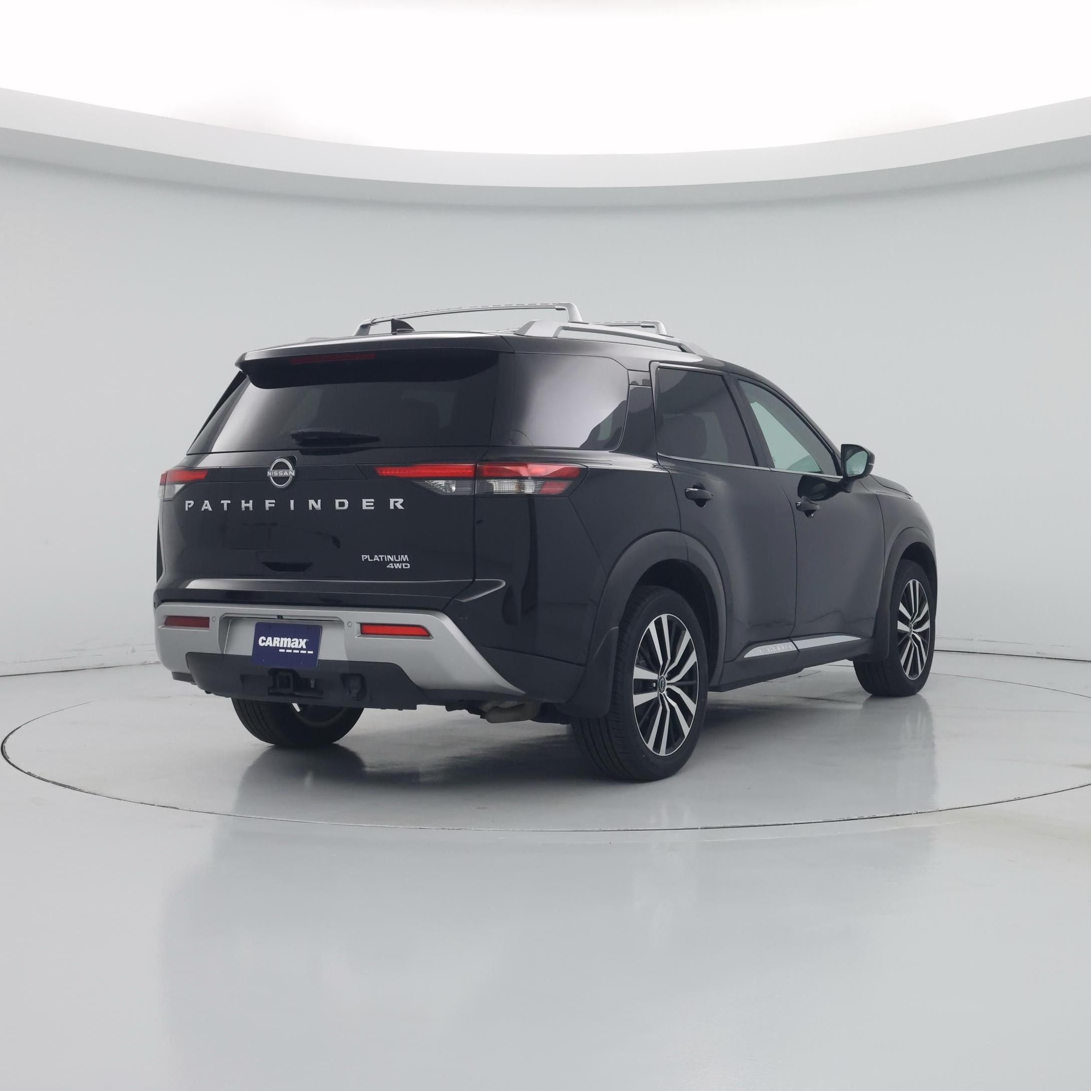 Thumbnail: 2023 Nissan Pathfinder - 8