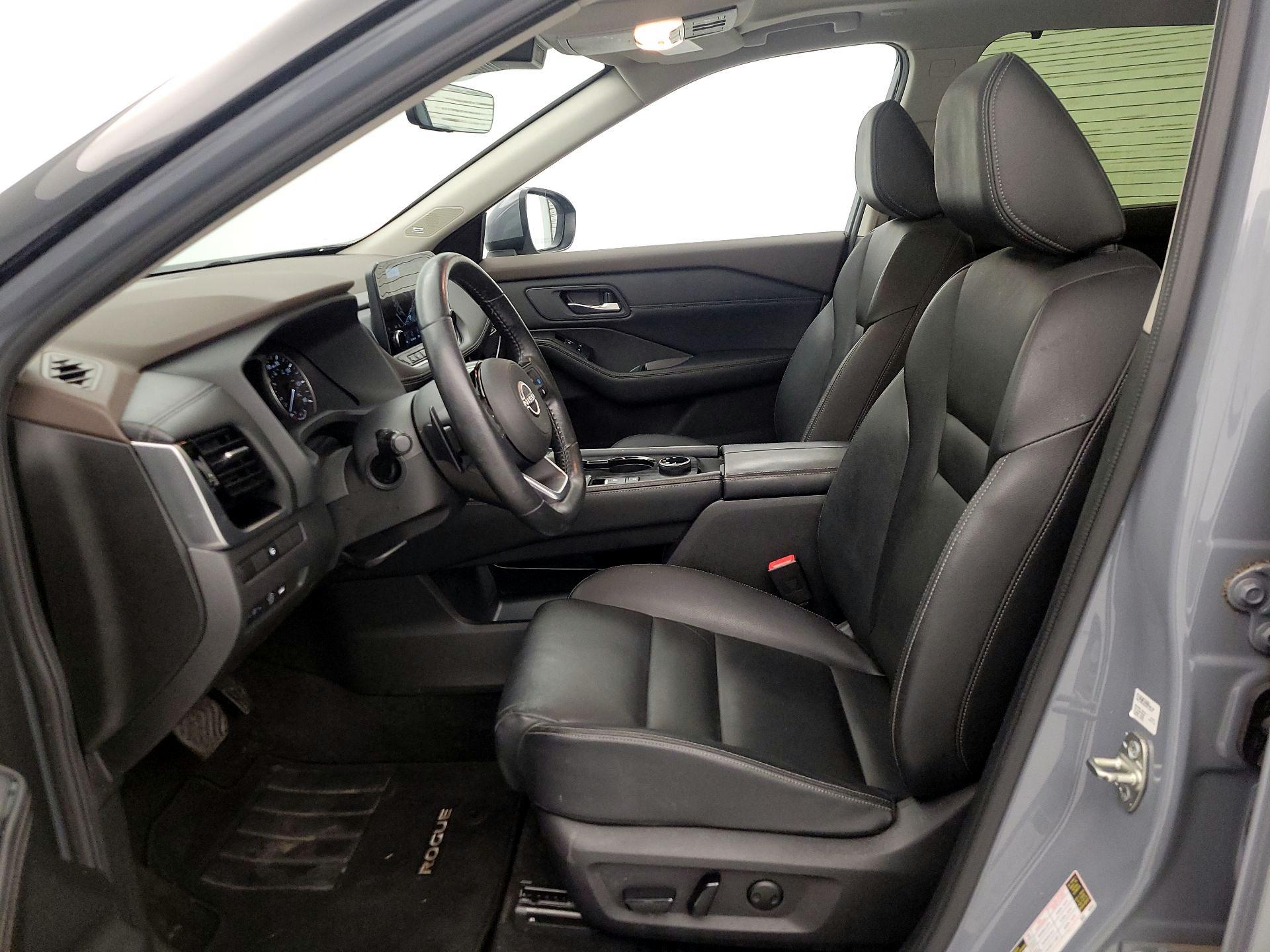 Thumbnail: 2023 Nissan Rogue - 11