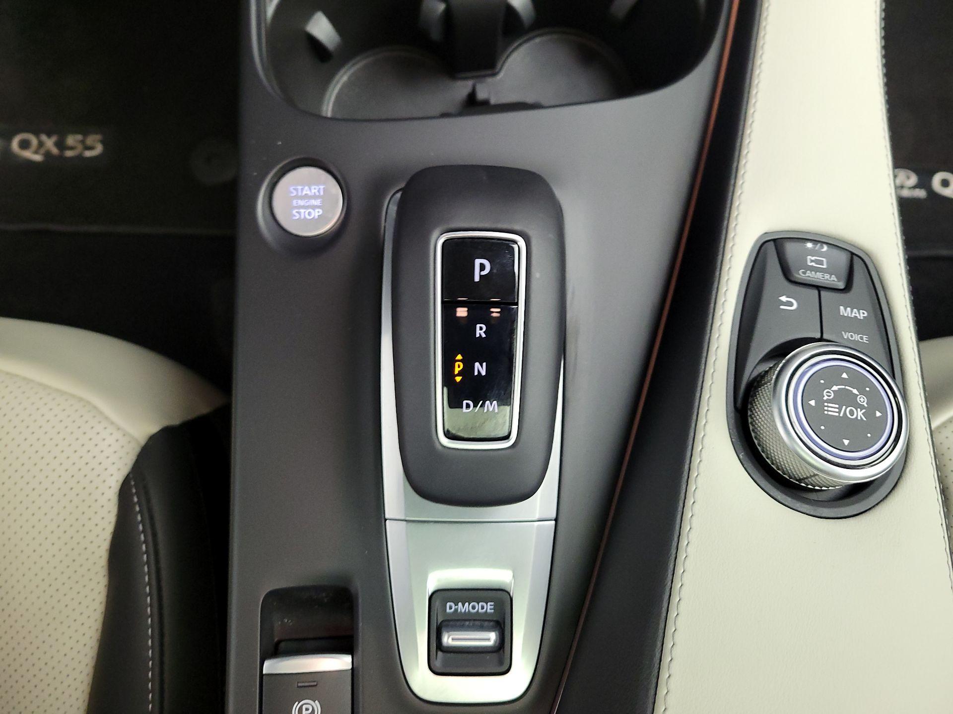 Thumbnail: 2025 INFINITI QX55 - 15