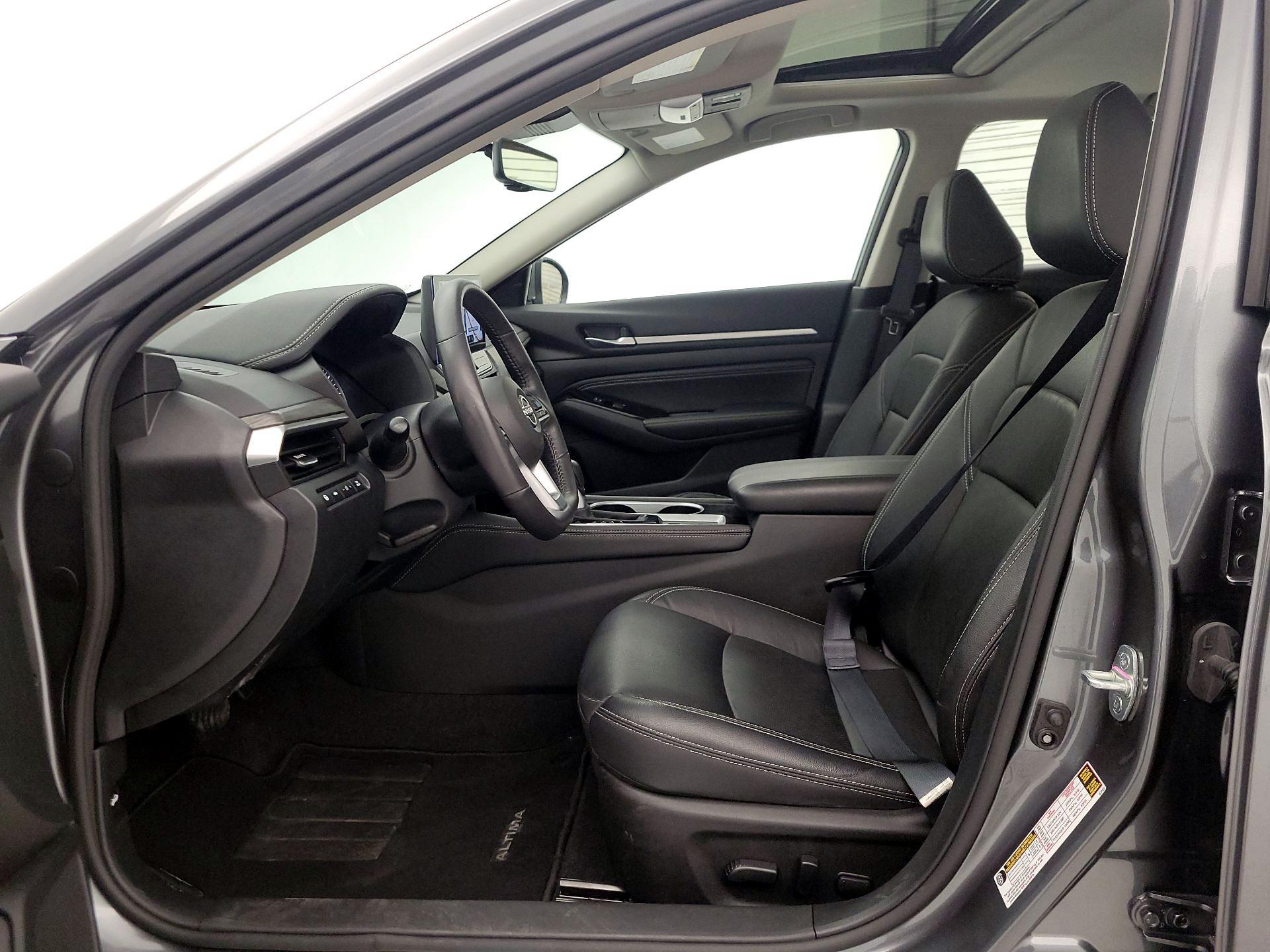 Thumbnail: 2023 Nissan Altima - 11