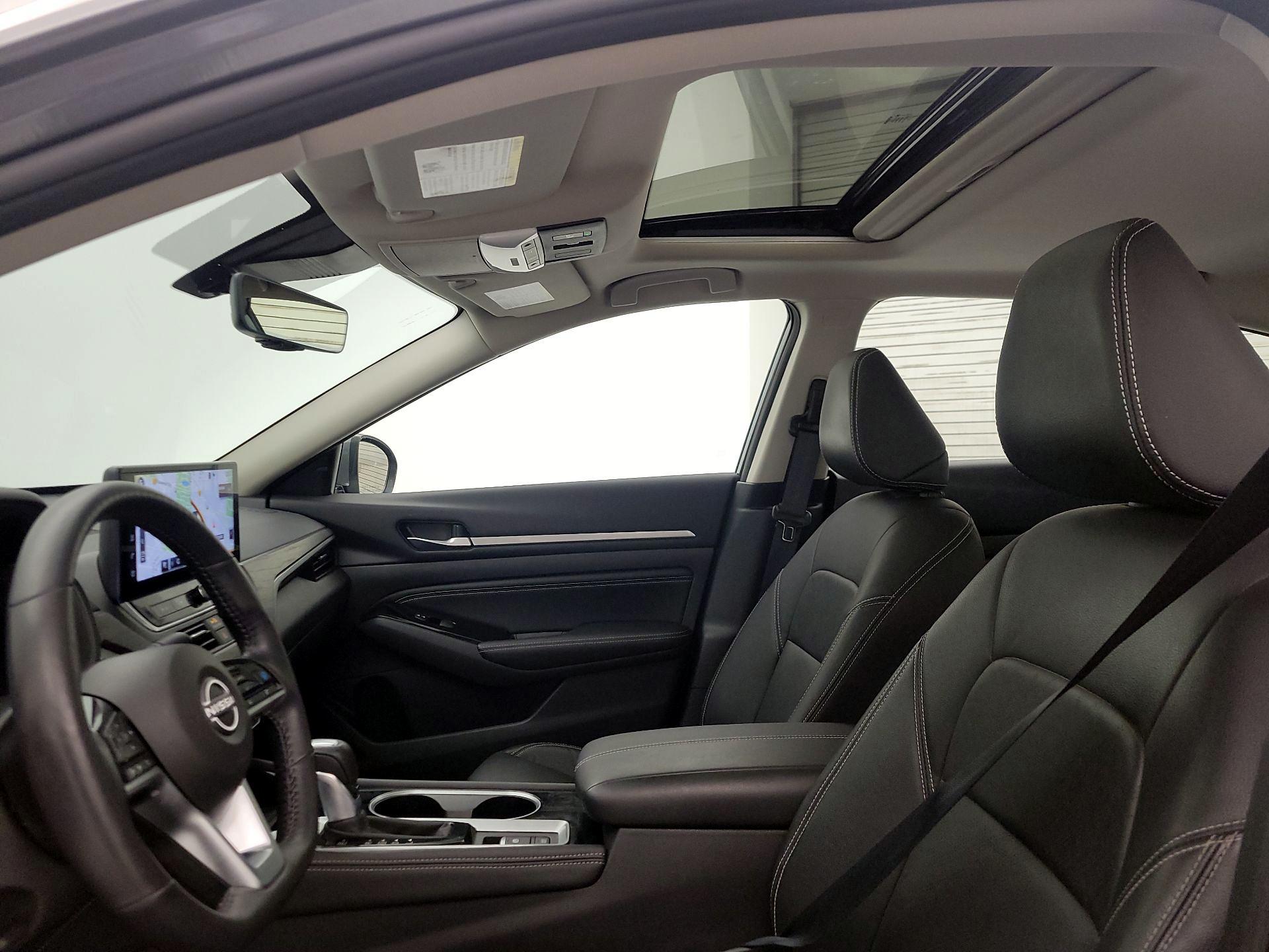 Thumbnail: 2023 Nissan Altima - 20