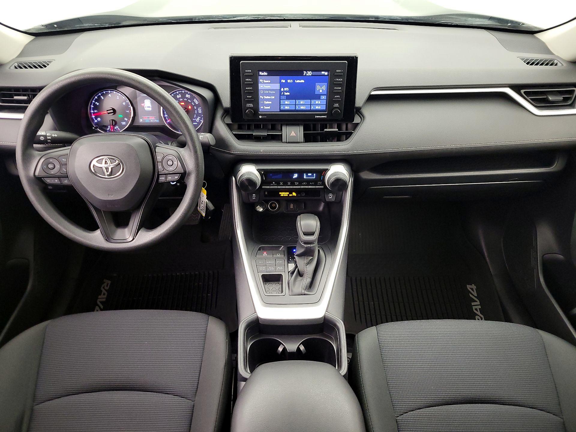 Thumbnail: 2020 Toyota RAV4 - 9