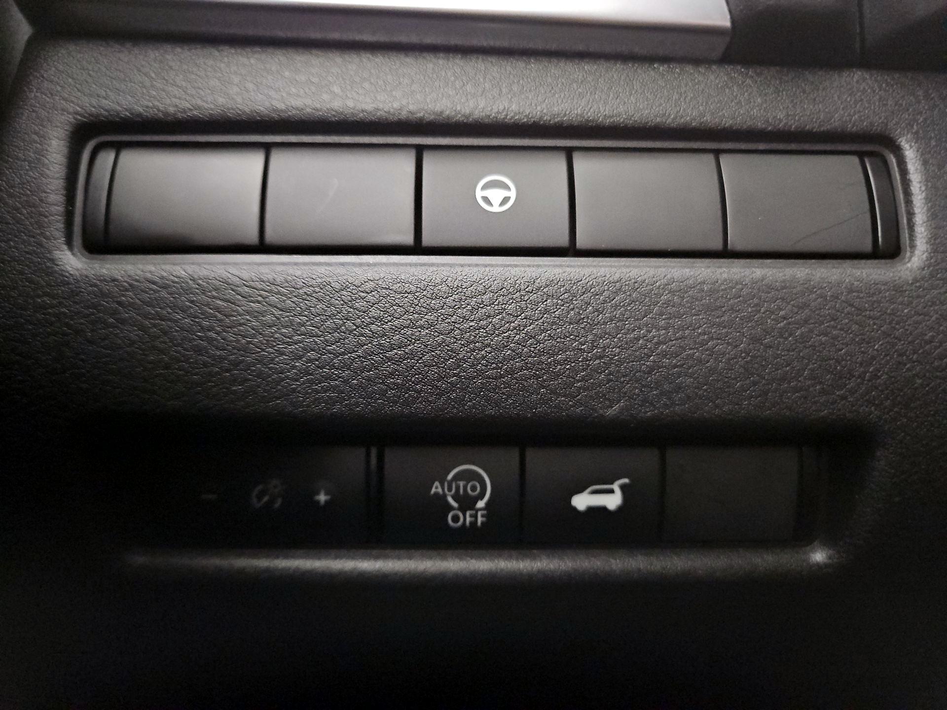 Thumbnail: 2023 Nissan Rogue - 13