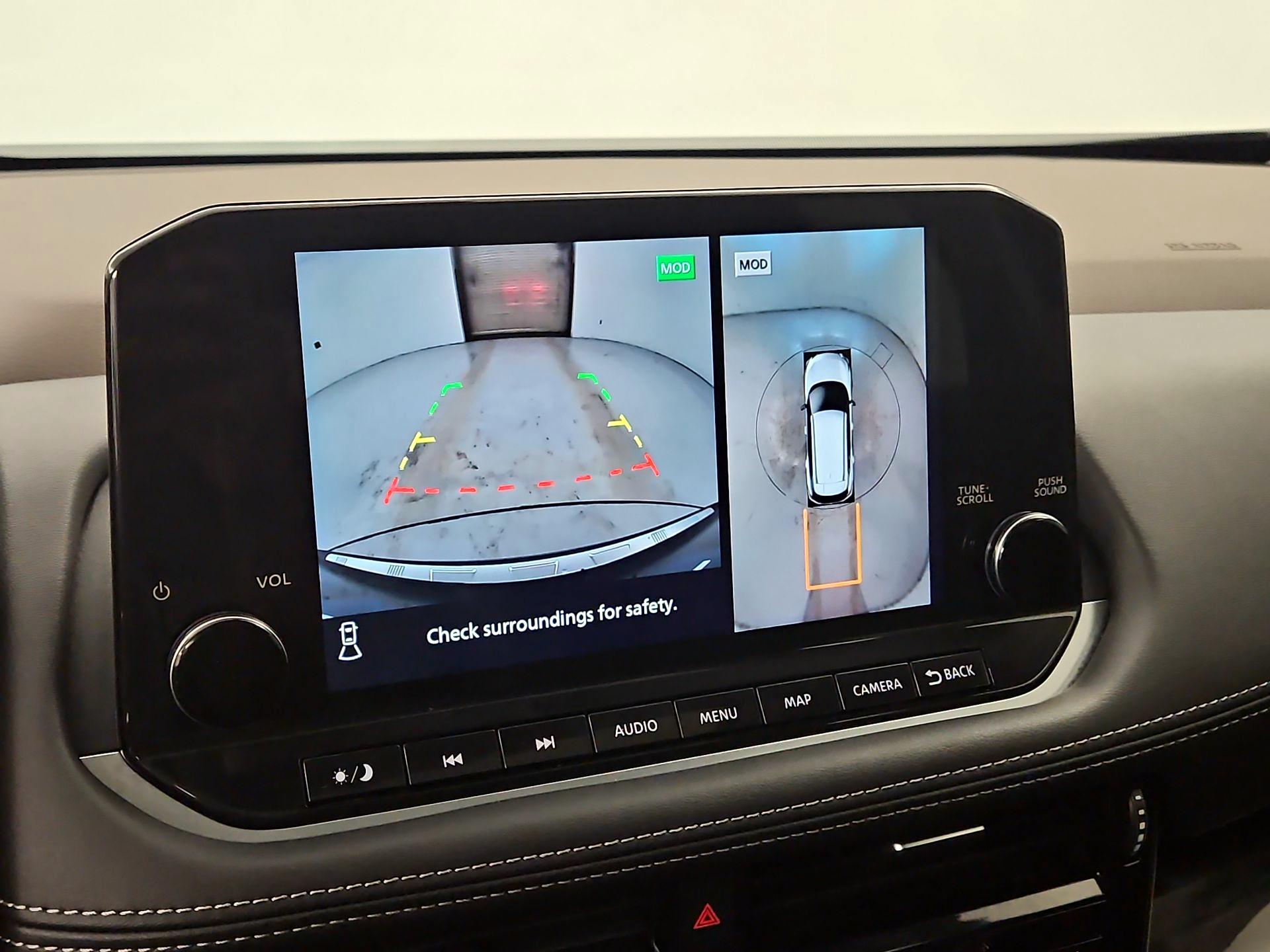 Thumbnail: 2023 Nissan Rogue - 15