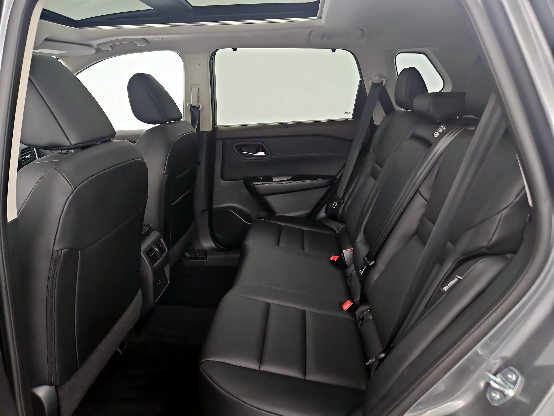 Thumbnail: 2023 Nissan Rogue - 20