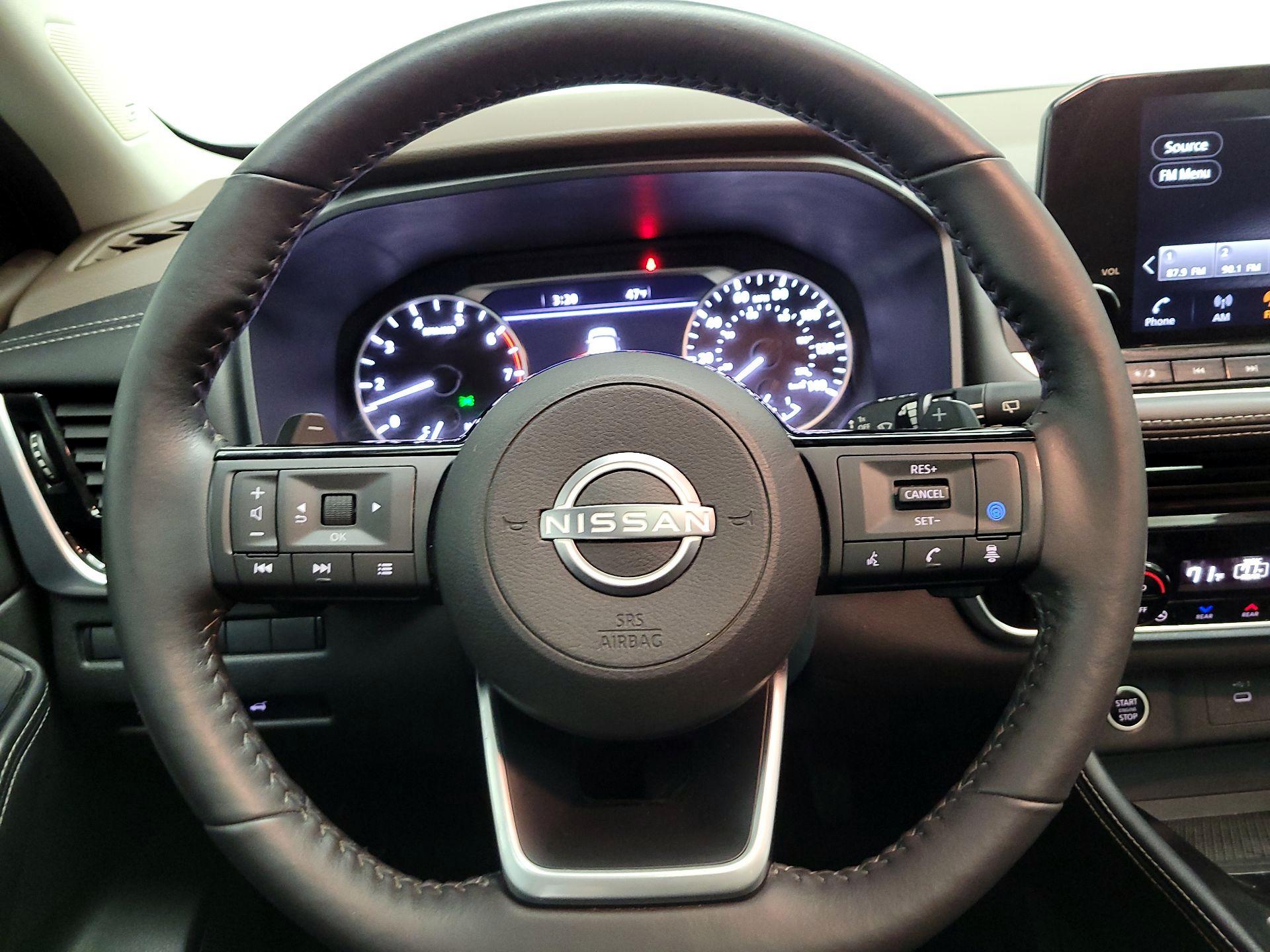 Thumbnail: 2023 Nissan Rogue - 10